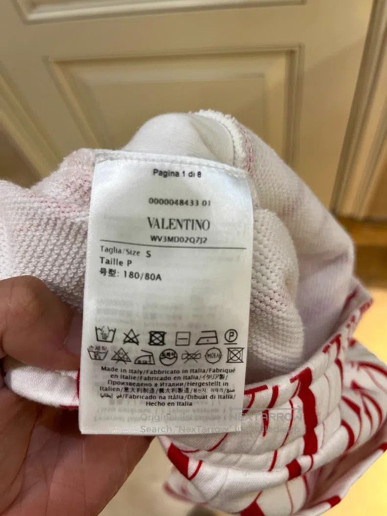 Valentino Valentino Full printed shorts Size US 30 / EU 46 - 8 Thumbnail
