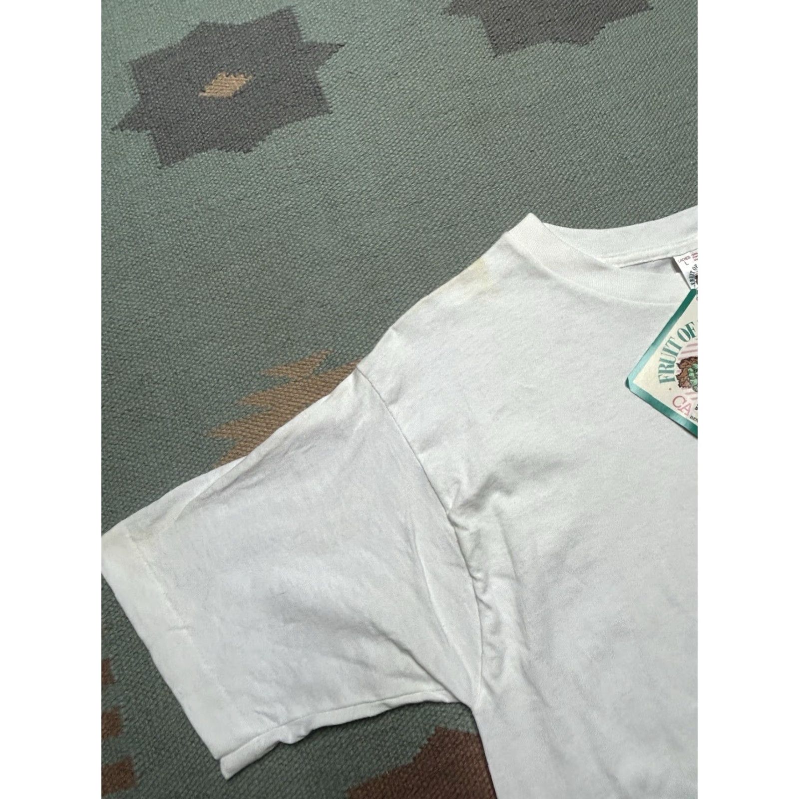 Fruit Of The Loom VINTAGE 90s Fruit of the Loom T-Shirt White Deadstock Large Women stained Size L / US 10 / IT 46 - 7 Thumbnail