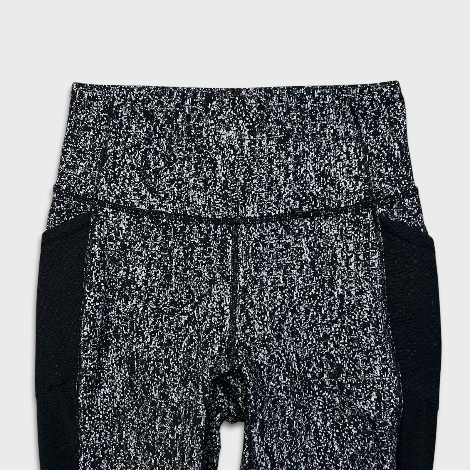 Lululemon Lululemon Fit Physique Tight Luon Suited Jacquard Yoga Size 27" / US 4 / IT 40 - 2 Thumbnail