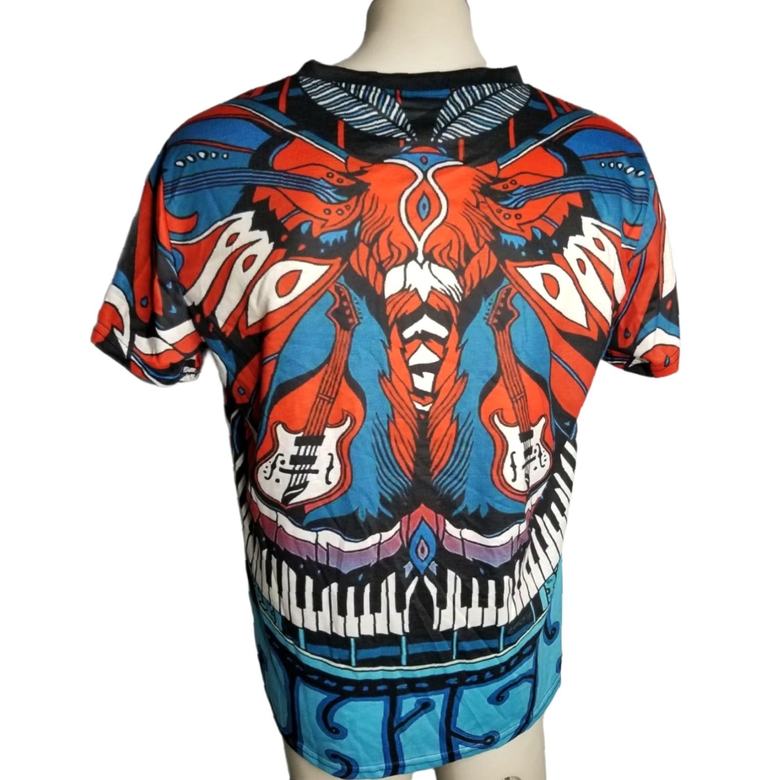 Vintage Mens L Elephant Guitar Music All Over Print T Shirt Size US L / EU 52-54 / 3 - 2 Thumbnail