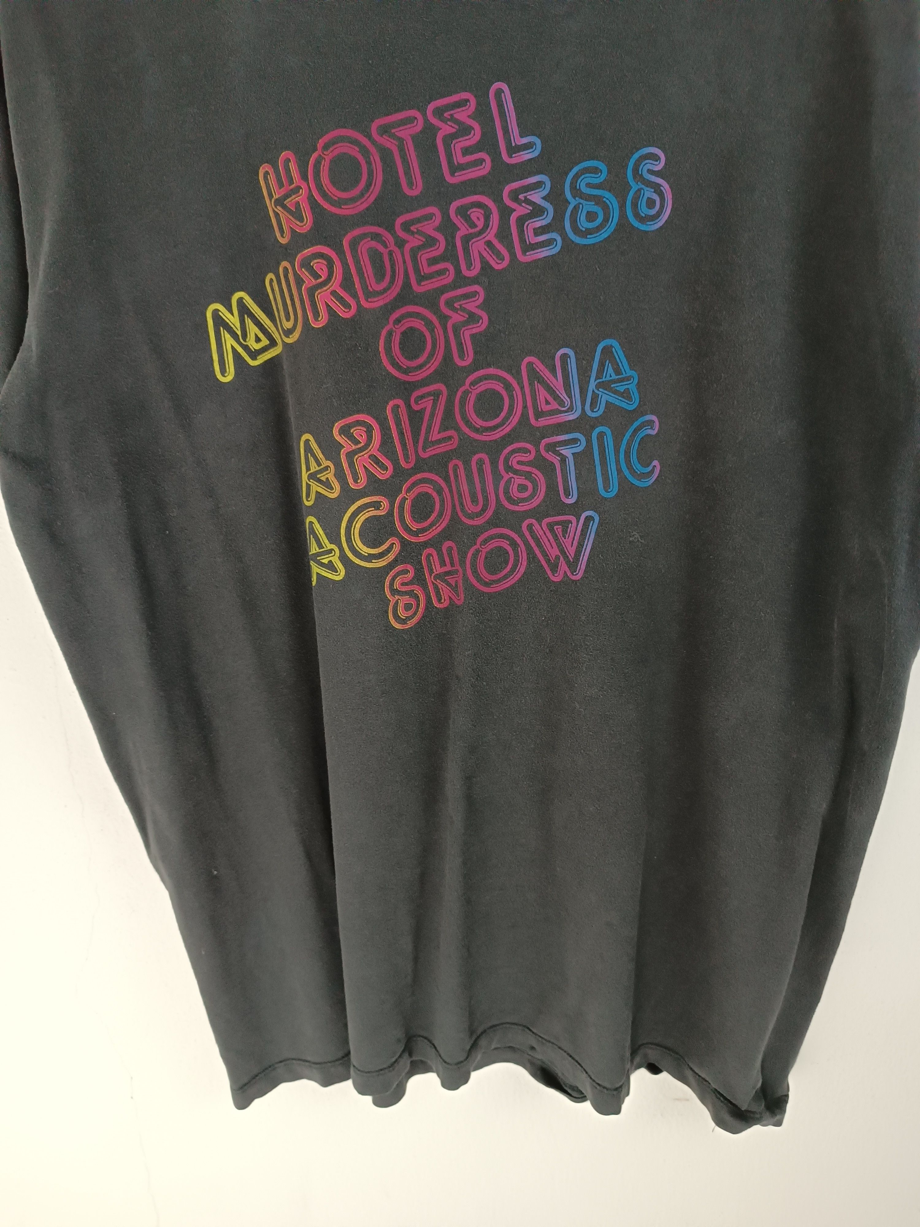 Vintage VINTAGE FADED CHIHIRO ONITSUKA HOTEL MURDERESS VERY RARE TEE Size US L / EU 52-54 / 3 - 6 Thumbnail