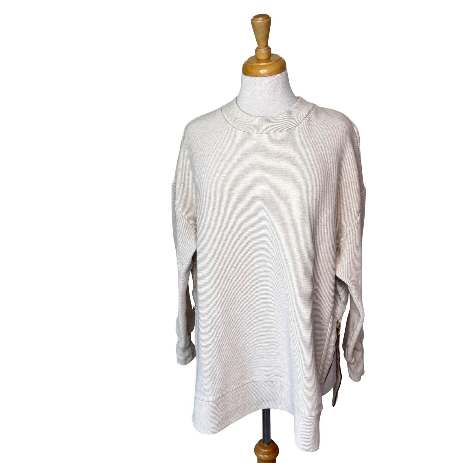 Varley VARLEY Mae Boyfriend Sweat in Egret Ottomon Size Medium Size M / US 6-8 / IT 42-44 - 2 Thumbnail