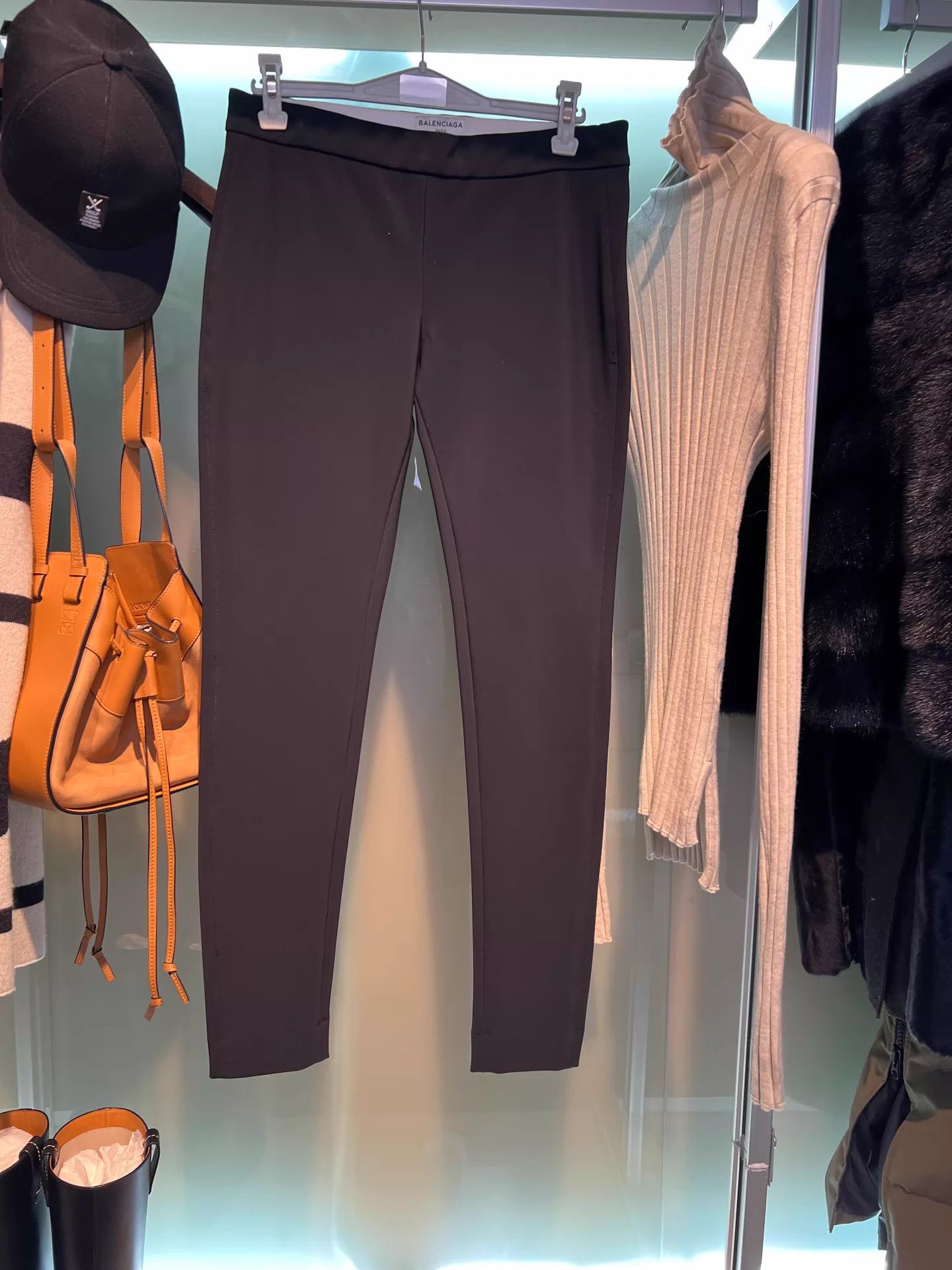 Balenciaga Balenciaga Premium Structured Knit Trousers Size 40 Size 27" / US 4 / IT 40 - 2 Thumbnail