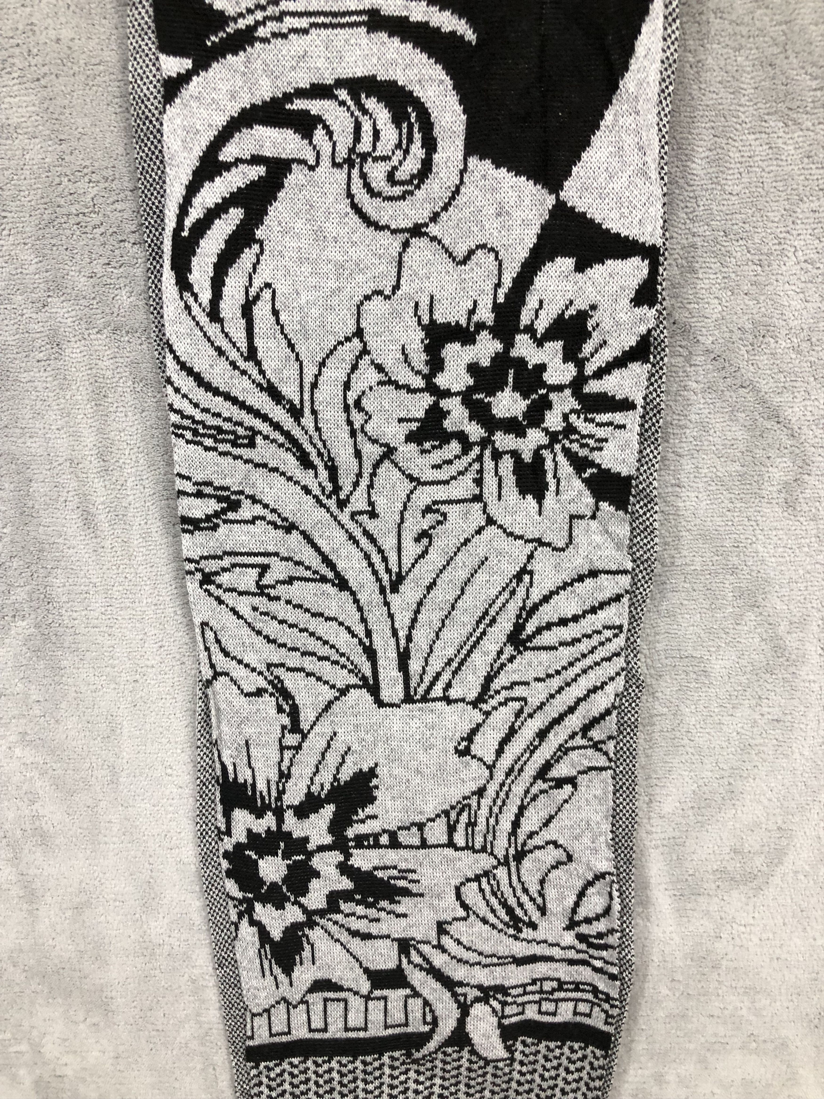Japanese Brand × Vintage Vintage Floral Pattern Muffler Scarf Neck Scarf Winter Size ONE SIZE - 3 Thumbnail