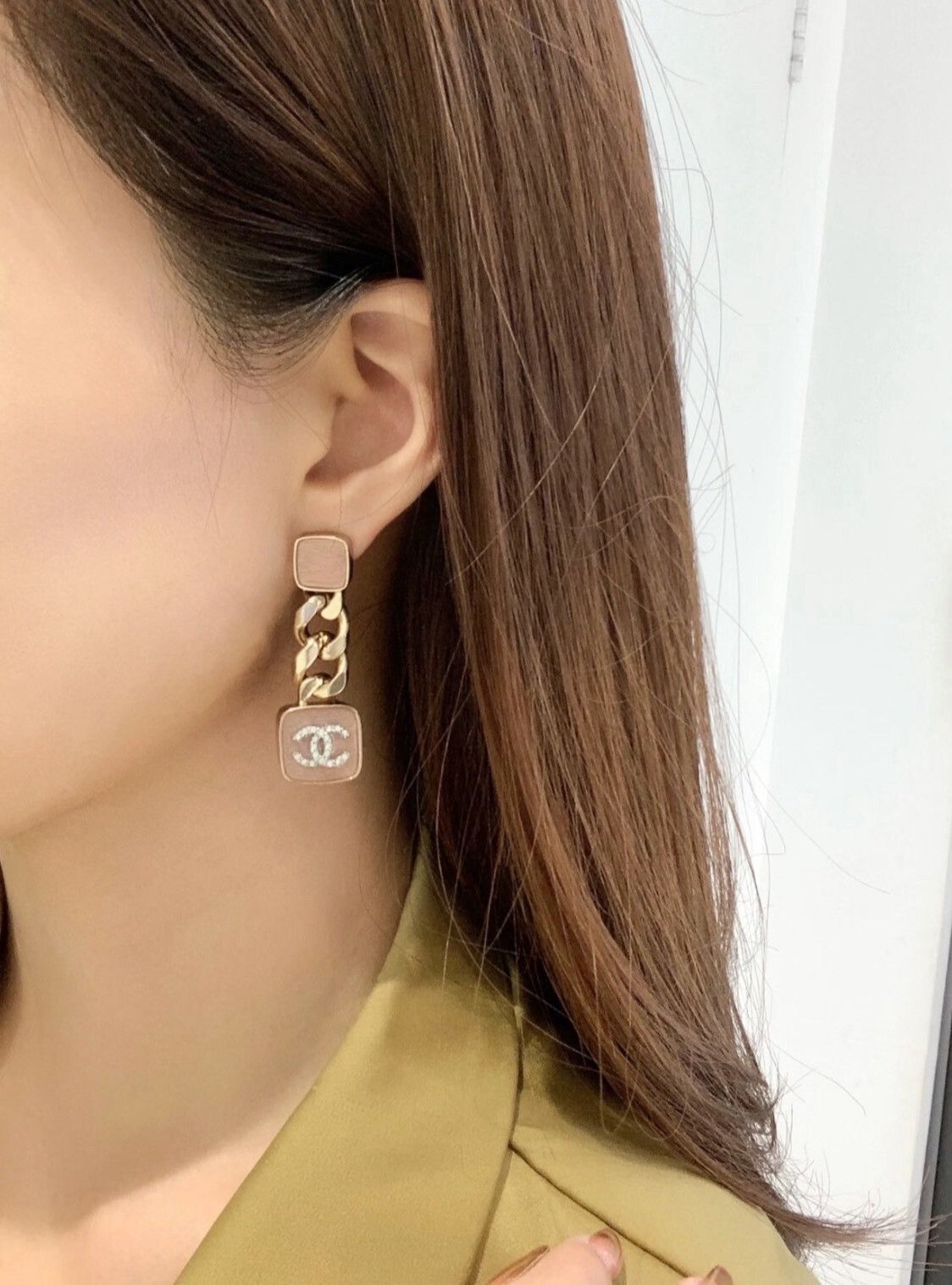 Chanel Chanel Chain Square Logo Earrings Size ONE SIZE - 1 Thumbnail