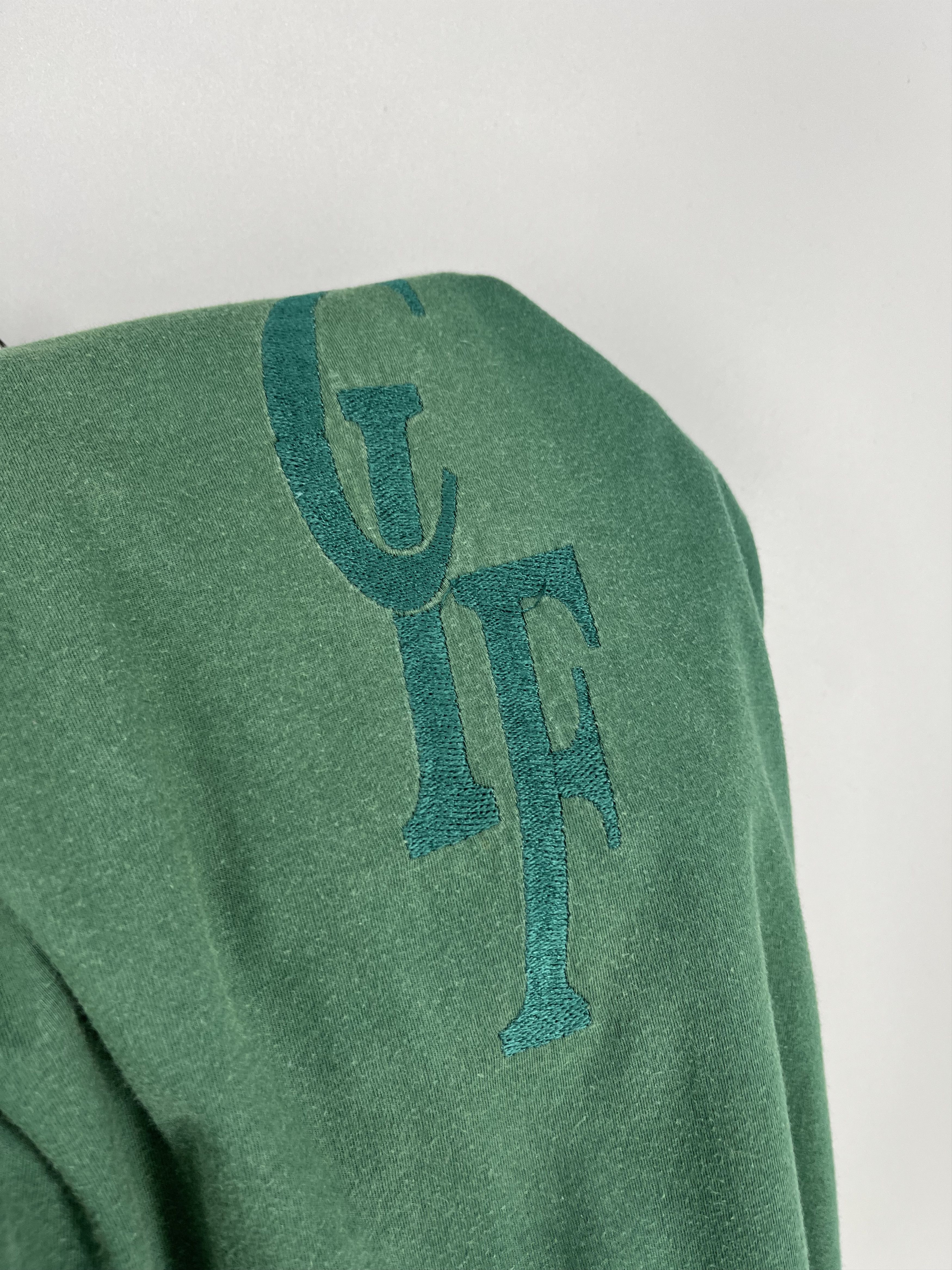 Vintage Vintage RARE 90S Dolly Wood Green Logo Tee Size US L / EU 52-54 / 3 - 10 Thumbnail