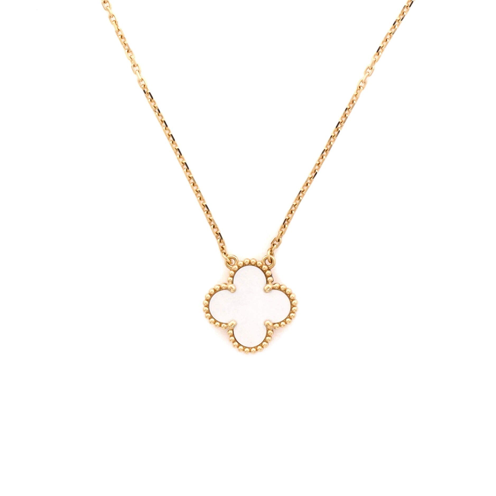 Van Cleef & Arpels Vintage Alhambra Pendant Necklace Size ONE SIZE - 1 Thumbnail