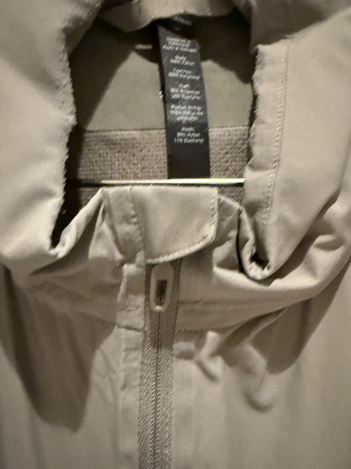 Lululemon Lululemon Light Running Jacket Size US S / EU 44-46 / 1 - 5 Thumbnail