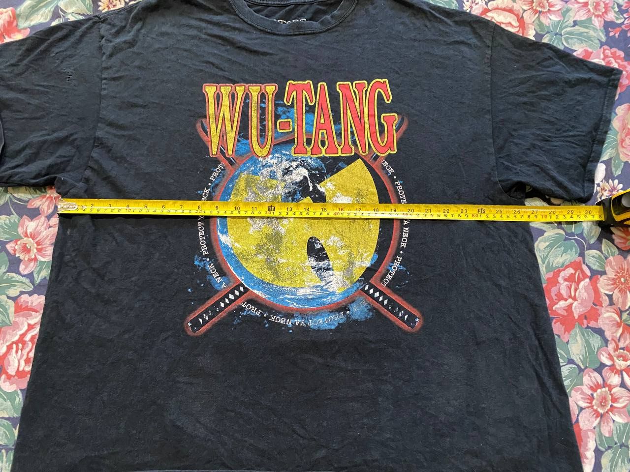 Wu-Tang Clan Wu-Tang Clan Big Y2K Print Short Sleeve T-Shirt Size 3XL Size US XXL / EU 58 / 5 - 13 Thumbnail