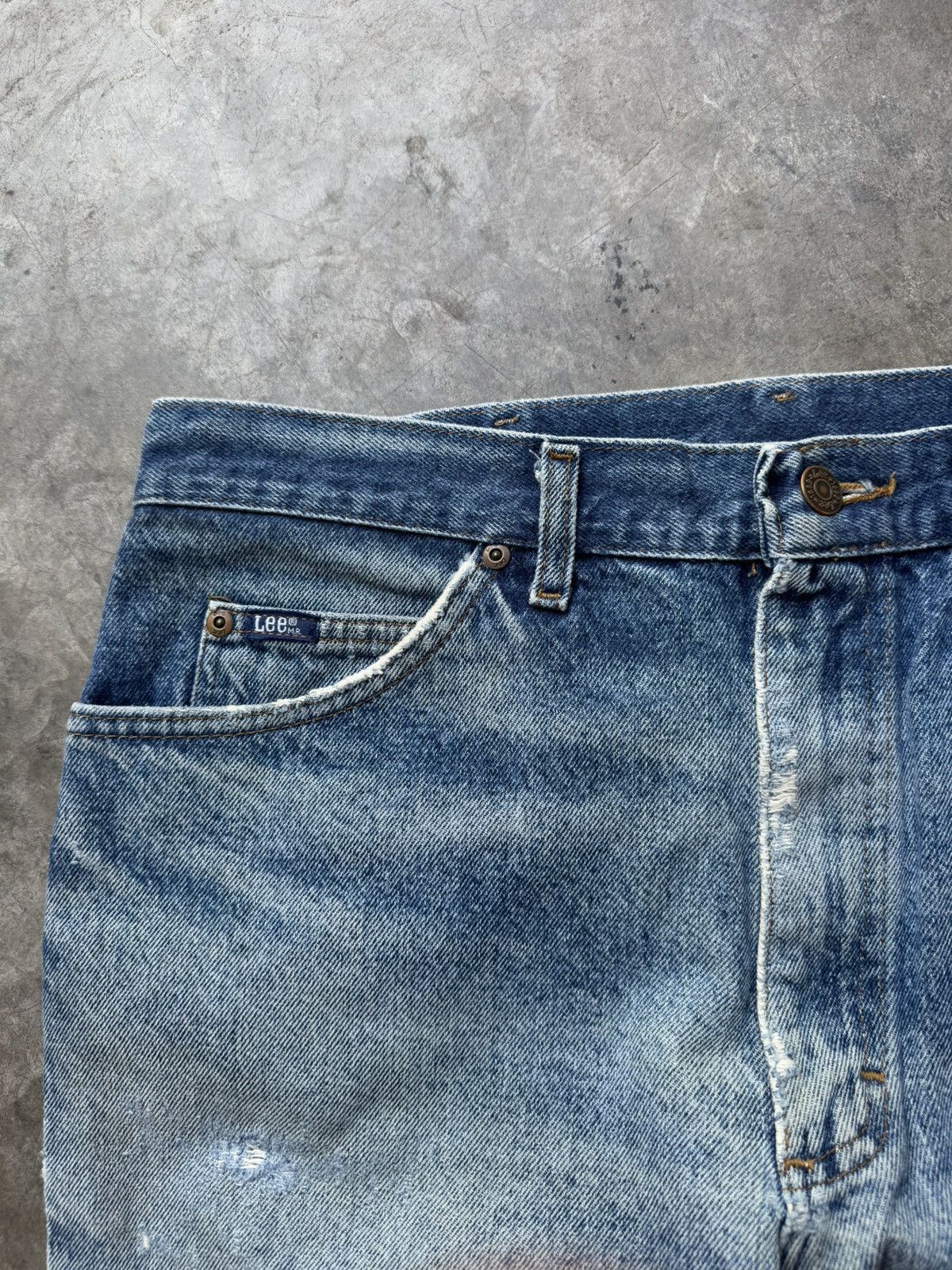 Lee × Vintage Vintage 80’s Lee Distressed Perfectly Faded Denim Size US 32 / EU 48 - 5 Thumbnail