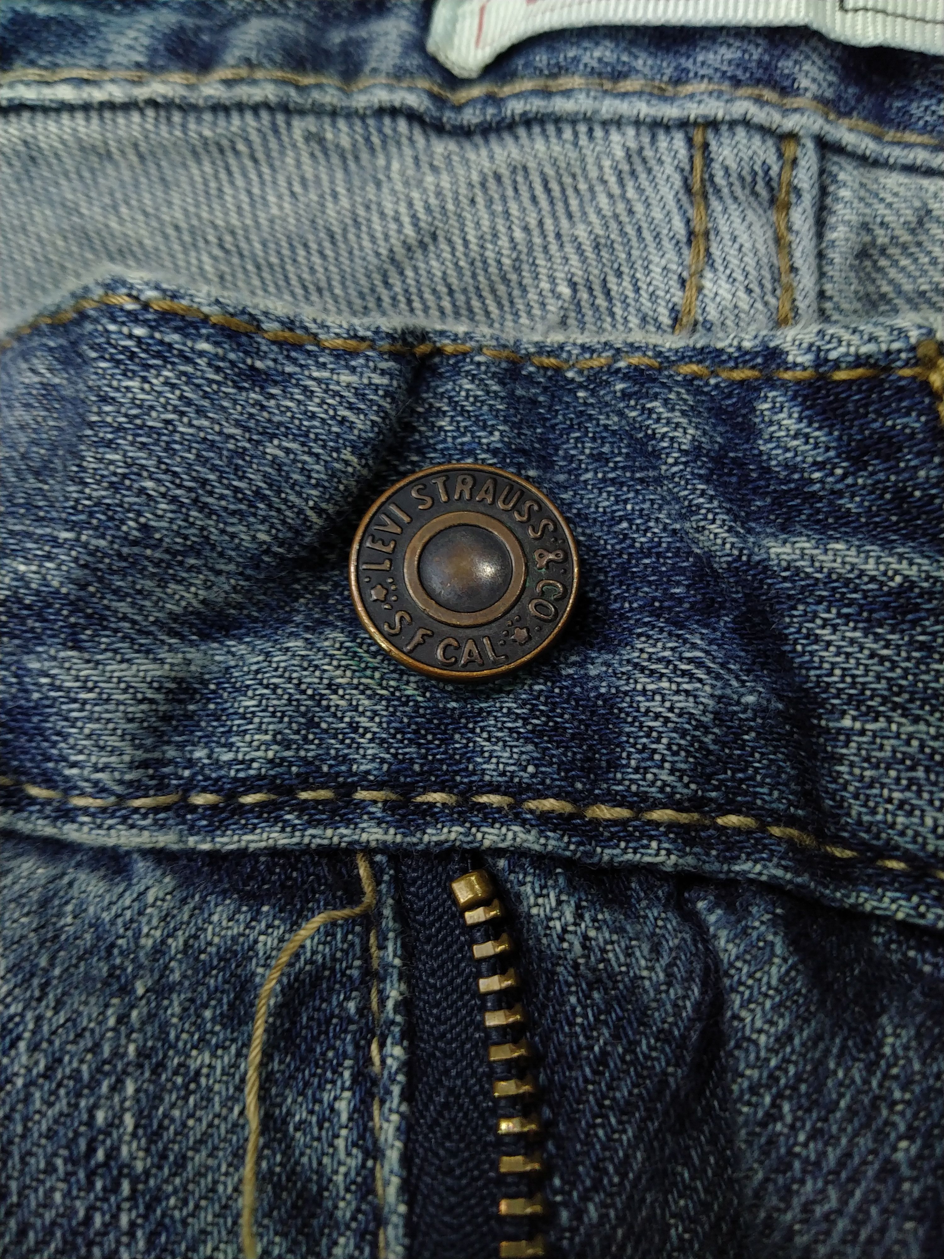 Levi's Vintage Levi's 505 Straight Distressed Denim 37x28 -JN158 Size US 37 - 9 Thumbnail