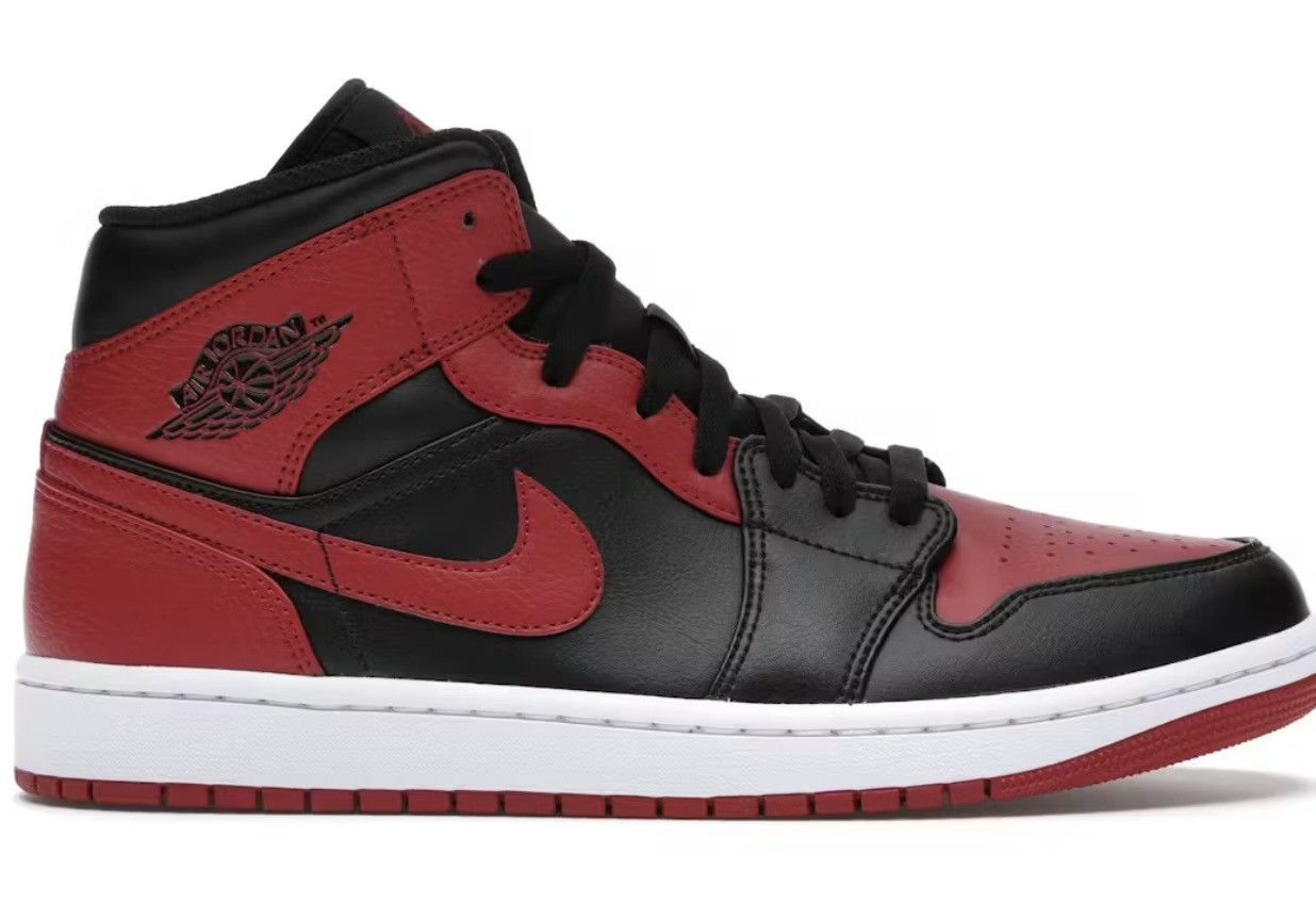 Jordan Brand × Nike Air Jordan 1 Mid sneaker Size 9 Size US 9 / EU 42 - 1 Thumbnail