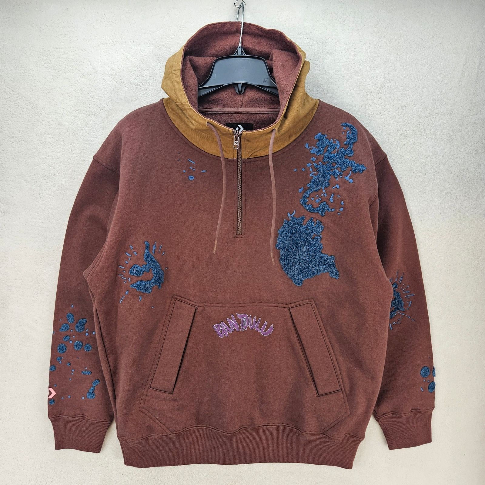 Converse CONVERSE X BANDULU MEN'S SMALL COLLAB PULLOVER HOODIE BROWN Size US S / EU 44-46 / 1 - 1 Thumbnail