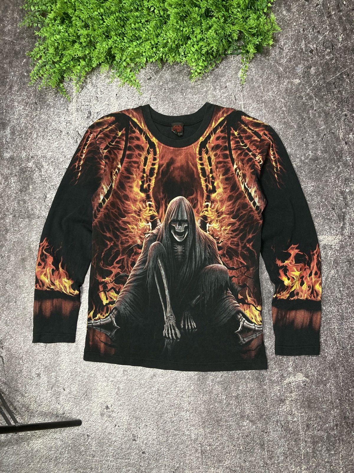 Affliction × Ed Hardy Rare Wing Cross Longsleeve Y2K