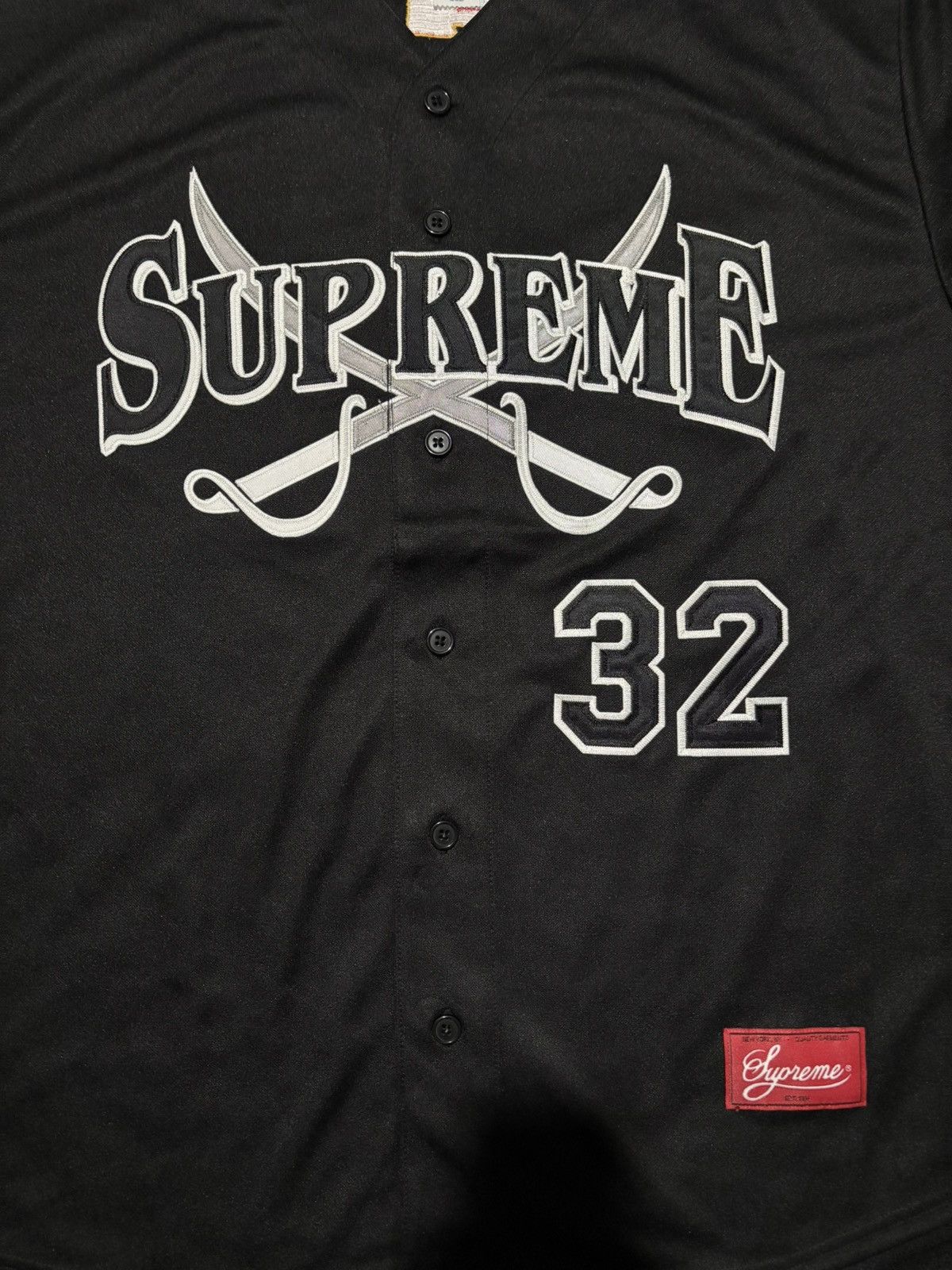 Supreme Supreme Swords Baseball Jersey Size US XL / EU 56 / 4 - 2 Thumbnail