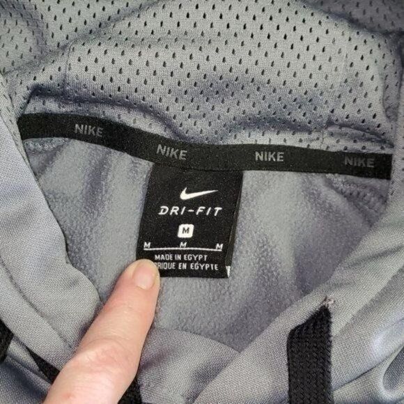 Nike Nike Swoosh Large Graphic DriFit Grey Sz. M Hoodie with Pock Size US M / EU 48-50 / 2 - 4 Thumbnail