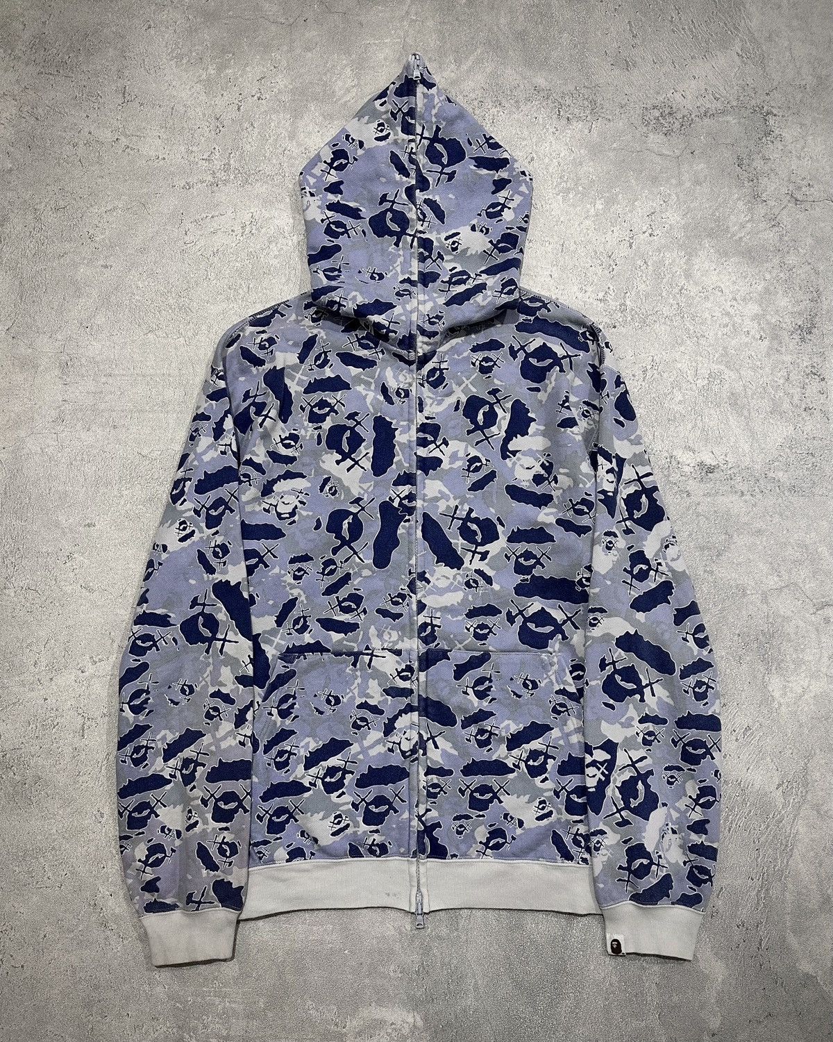 Bape Bape X Kaws Camo Full Zip Hoodie Size US XL / EU 56 / 4 - 1 Thumbnail