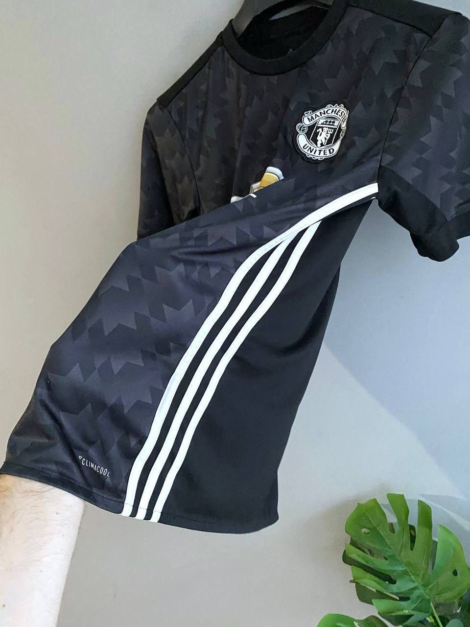 Adidas Manchester United 2017/18 Away Soccer Jersey #6 POGBA, Sz S Size US S / EU 44-46 / 1 - 8 Thumbnail