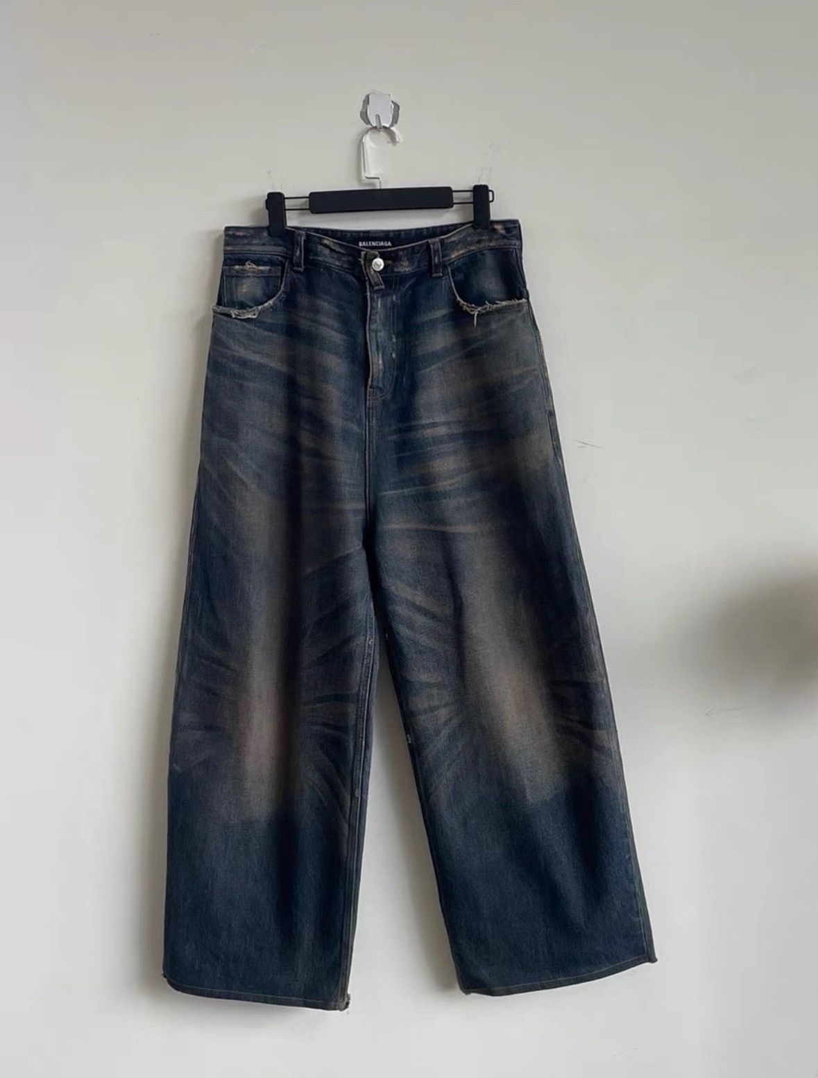 Balenciaga Balenciaga Baggy Jeans Size US 34 / EU 50 - 1 Thumbnail
