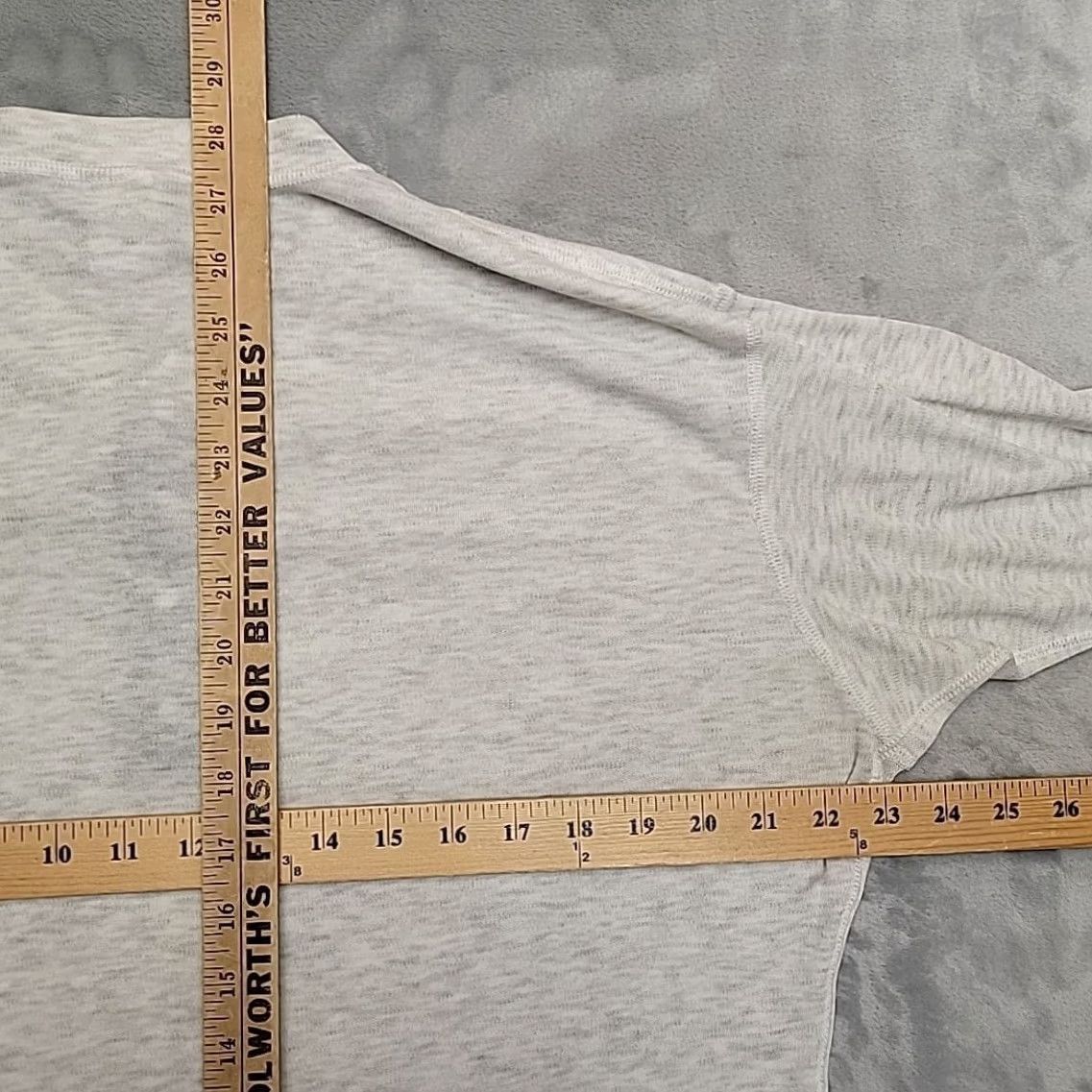 Patagonia VINTAGE Patagonia Mens Large Gray Capilene Baselayer Snap LS T Shirt Made in USA Size US L / EU 52-54 / 3 - 7 Thumbnail