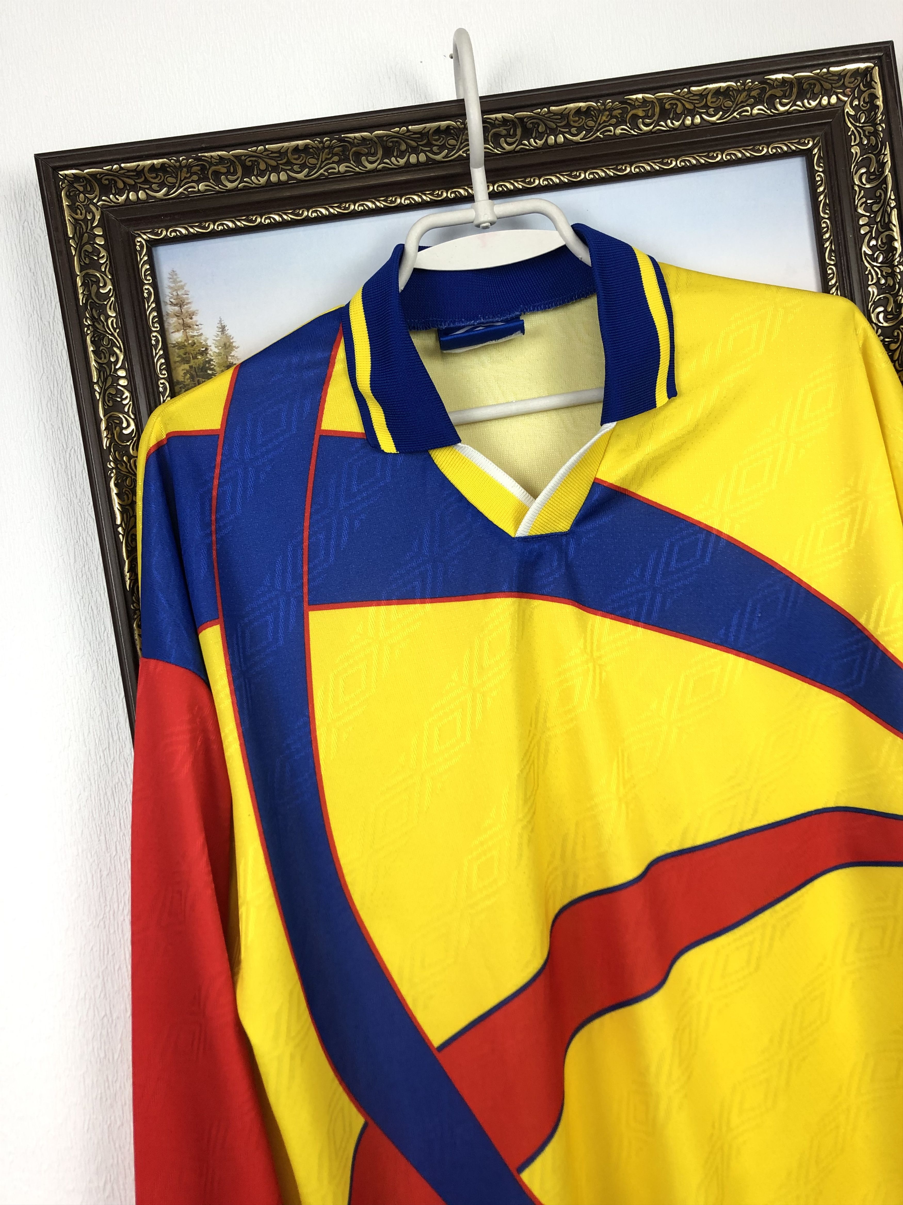 Umbro Vintage Football Template Romania Shirt Long Sleeve Rare Size US L / EU 52-54 / 3 - 3 Thumbnail