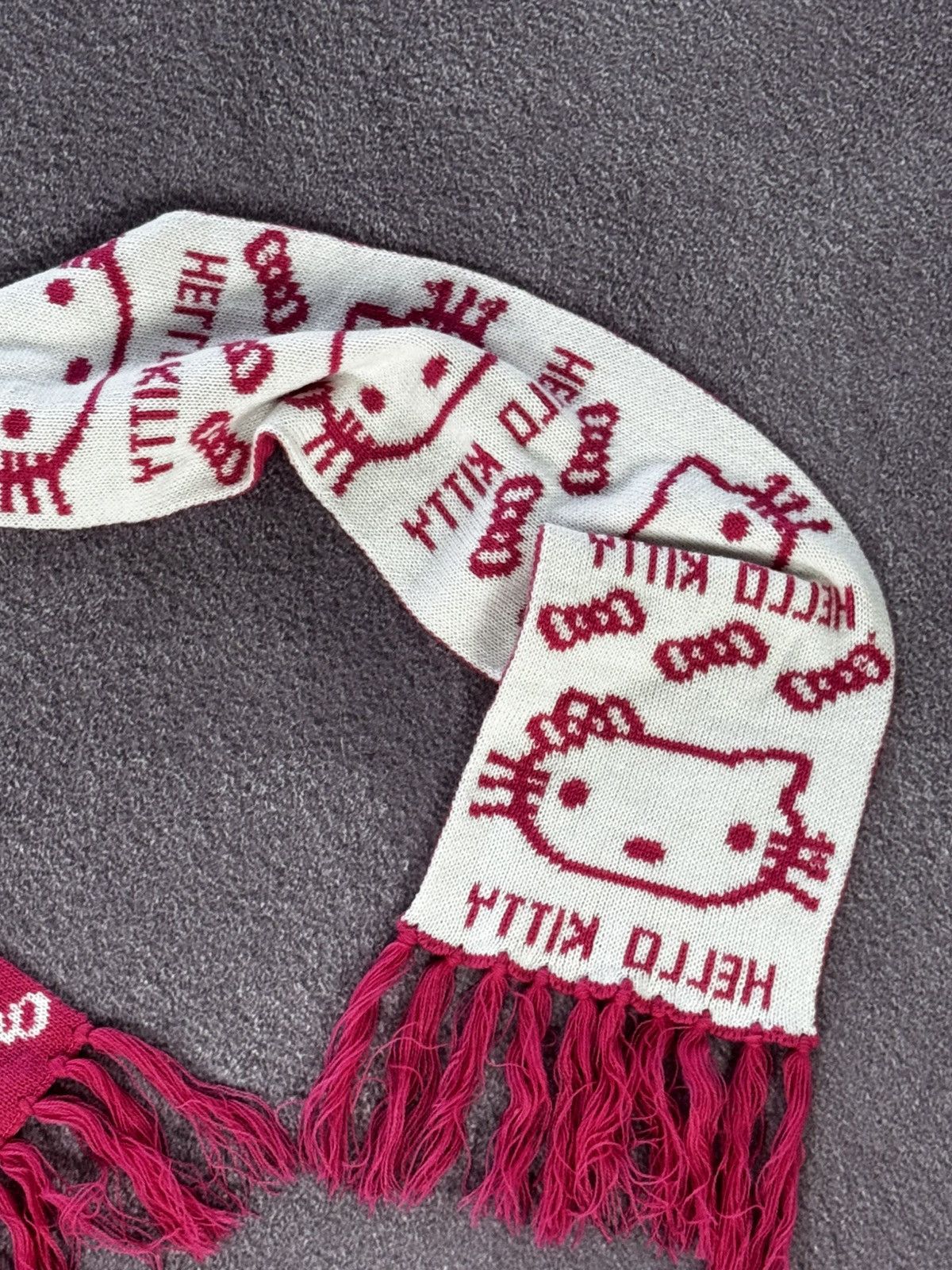 Japanese Brand Vintage Hello Kitty scarf Collection Size ONE SIZE - 3 Thumbnail
