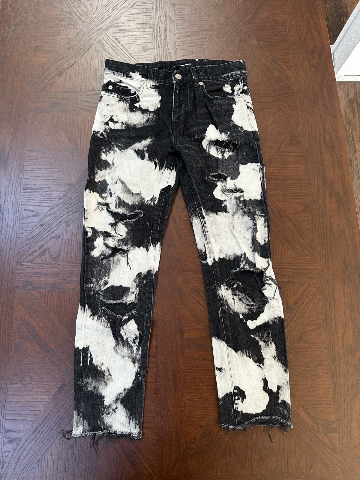 Saint Laurent Paris 16SS Bleach Crash Denim Size US 28 / EU 44 - 1 Thumbnail