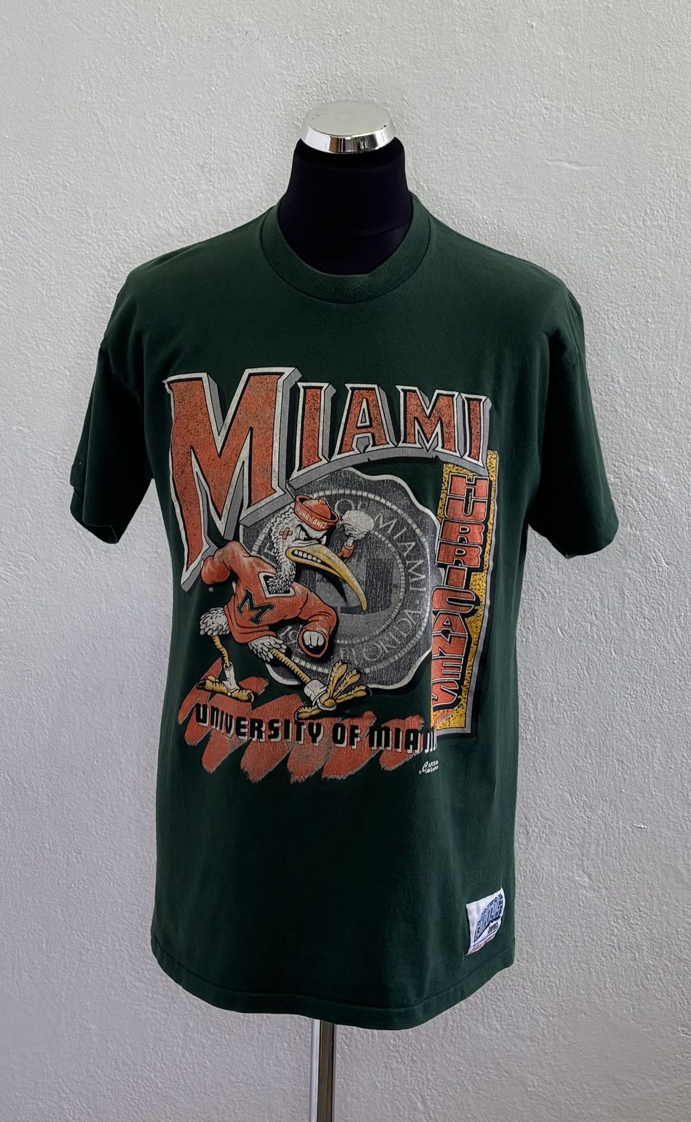 Vintage Miami Hurricanes Capitol Graphic T-Shirt vintage 90s size. L Size US L / EU 52-54 / 3 - 1 Thumbnail