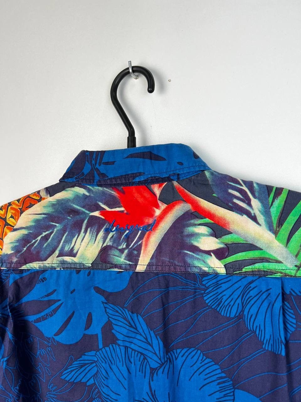 Desigual Desigual luxury crazy shirts size L Size US L / EU 52-54 / 3 - 4 Thumbnail