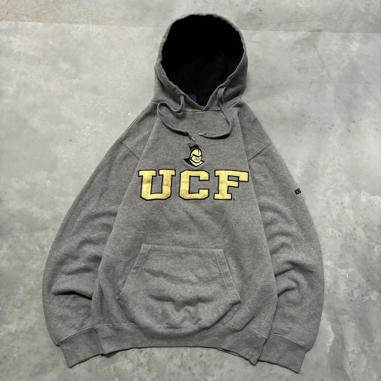 Vintage Crazy Vintage Y2K/2000s Grey UCF Knights College Essential Hoodie! Size US S / EU 44-46 / 1 - 1 Thumbnail