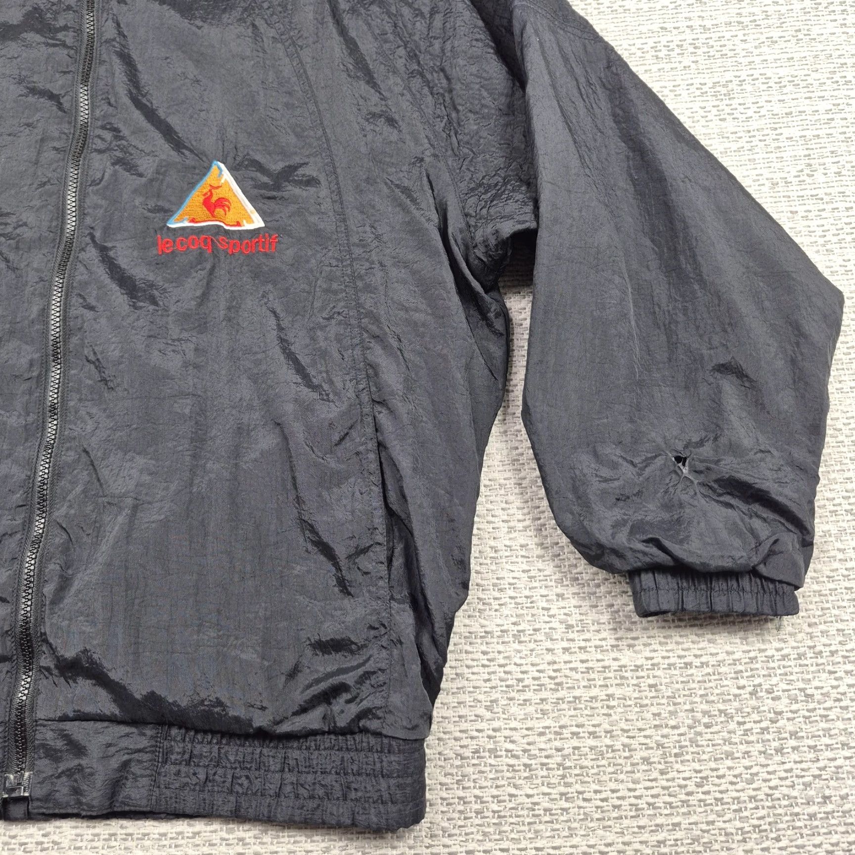 Le Coq Sportif VTG Le Coq Sportif Jacket Mens Medium Nylon Windbreaker Full Zip Lined Pockets Size US M / EU 48-50 / 2 - 2 Thumbnail