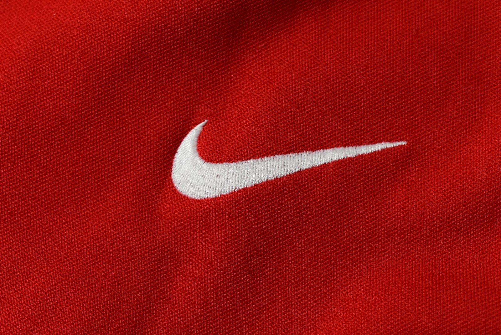 Nike POLSKA NIKE Poland ZIP Sweatshirt SIZE S (adults) Size US S / EU 44-46 / 1 - 5 Thumbnail