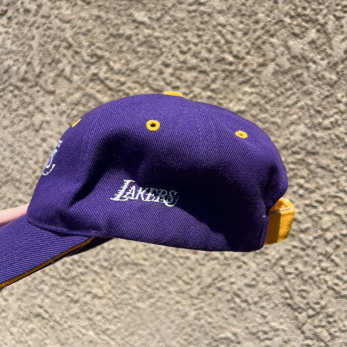 NBA × Vintage vintage los angeles lakers embroidered purple velcro hat Size ONE SIZE - 1 Thumbnail