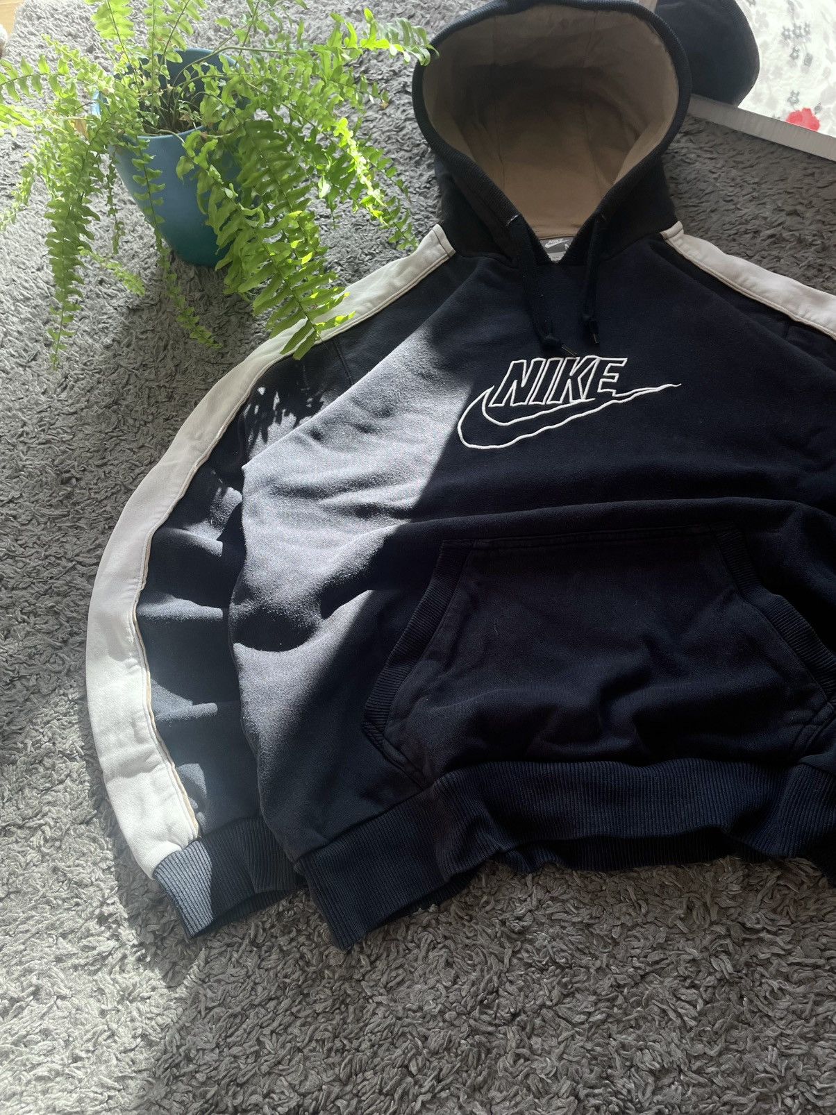 Nike × Vintage 00s Nike Vintage Hoodie Streetwear Big Logo Swoosh Rare Size US M / EU 48-50 / 2 - 6 Thumbnail