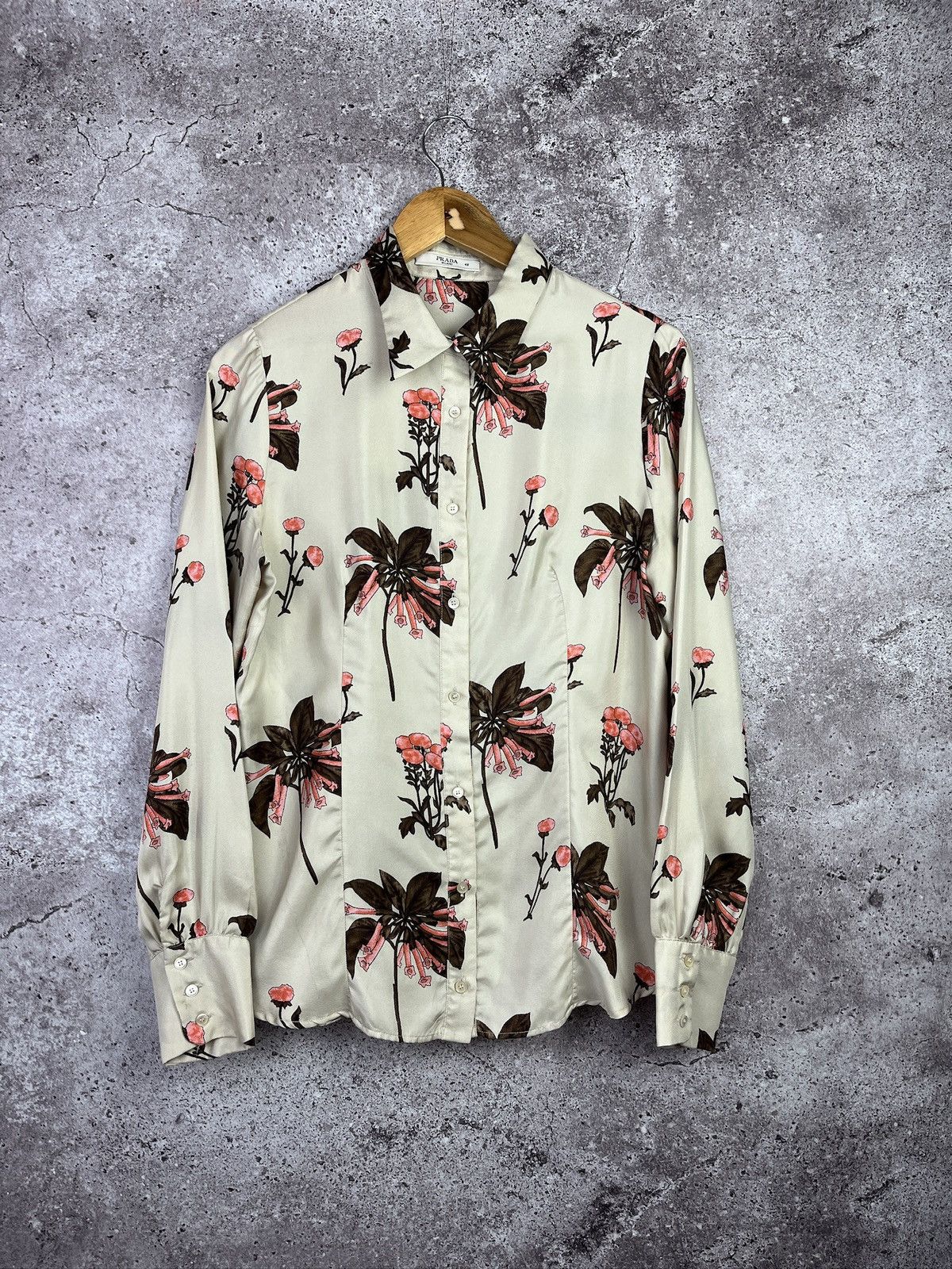 Prada Prada Milano Floral Silk Shirt Beige Size XL / US 12-14 / IT 48-50 - 1 Thumbnail