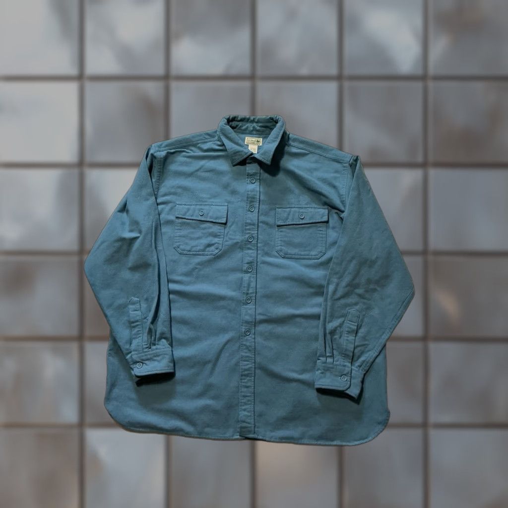 Vintage VINTAGE L.L. Bean Chamois Cloth Traditional Fit Men’s Flannel Button Front L/S Shirt XXL Blue Mens Size US XXL / EU 58 / 5 - 1 Thumbnail