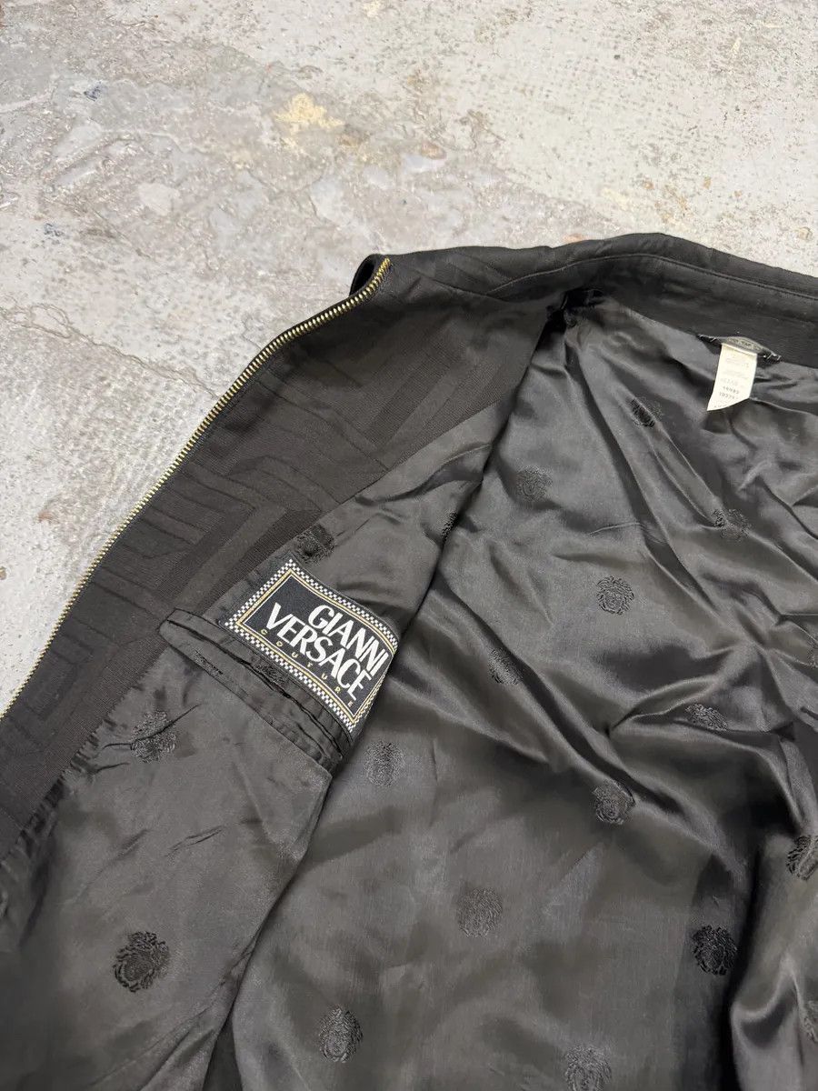 Vintage 1990s Giacca Versace Black Geometrical Jacket Size US M / EU 48-50 / 2 - 15 Thumbnail