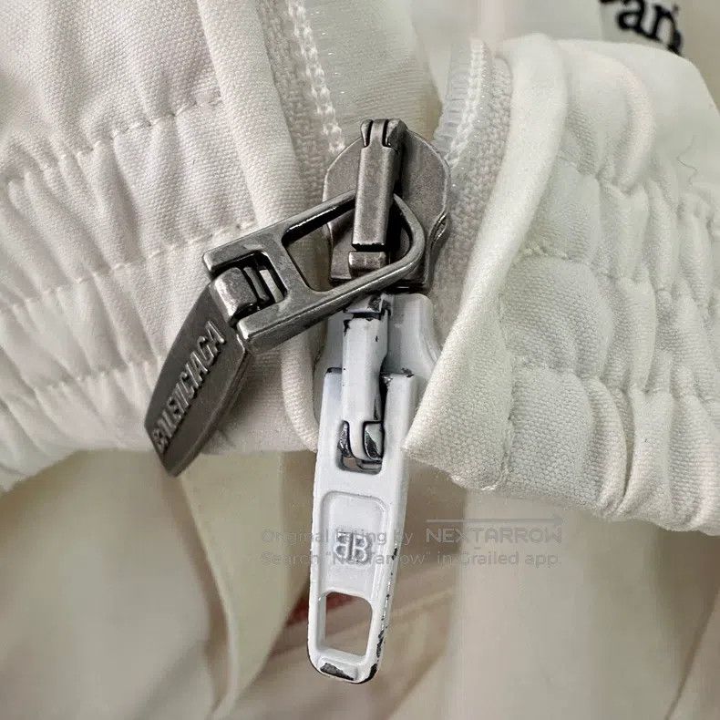Balenciaga Balenciaga White racing logo embroidered zipper jacket Size US S / EU 44-46 / 1 - 3 Thumbnail