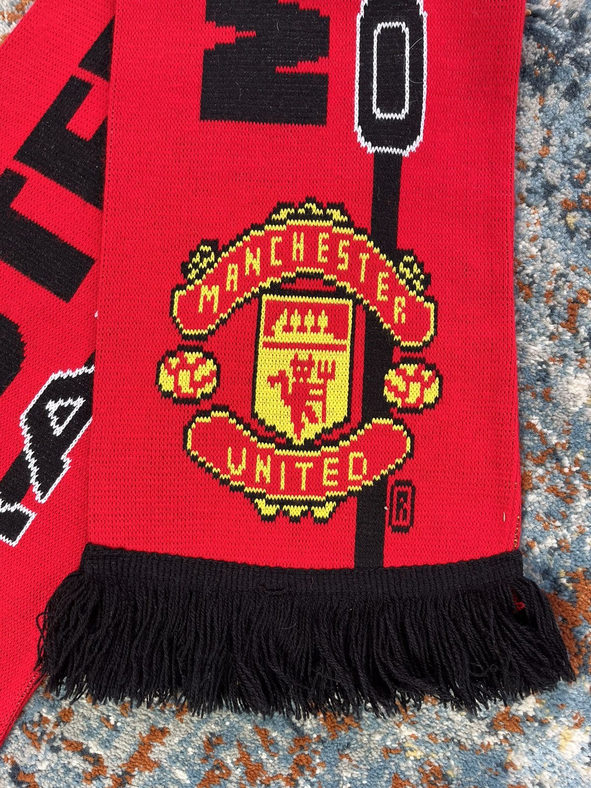 Vintage Vintage y2k Manchester United old trafford official scarf Size ONE SIZE - 6 Thumbnail