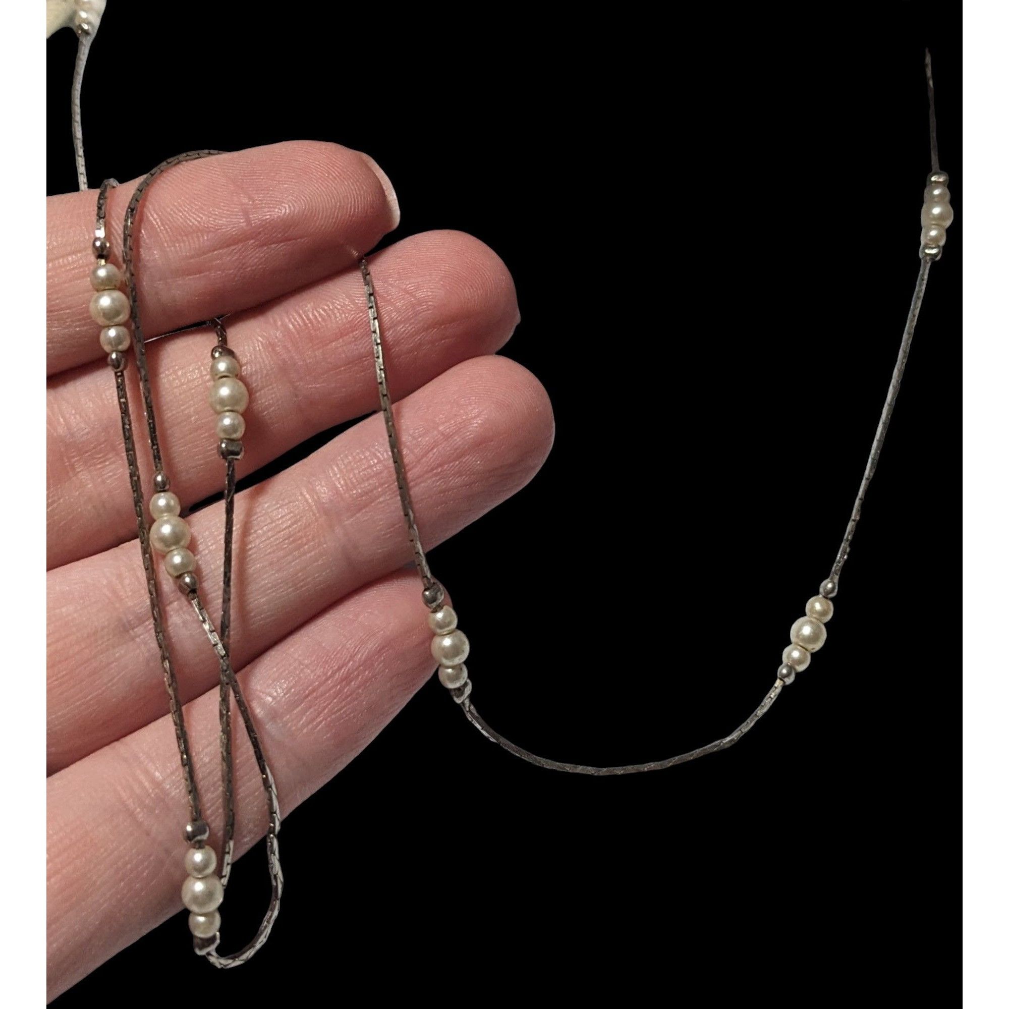 Other Vintage Silver Minimalist Faux Pearl Necklace Size ONE SIZE - 3 Thumbnail