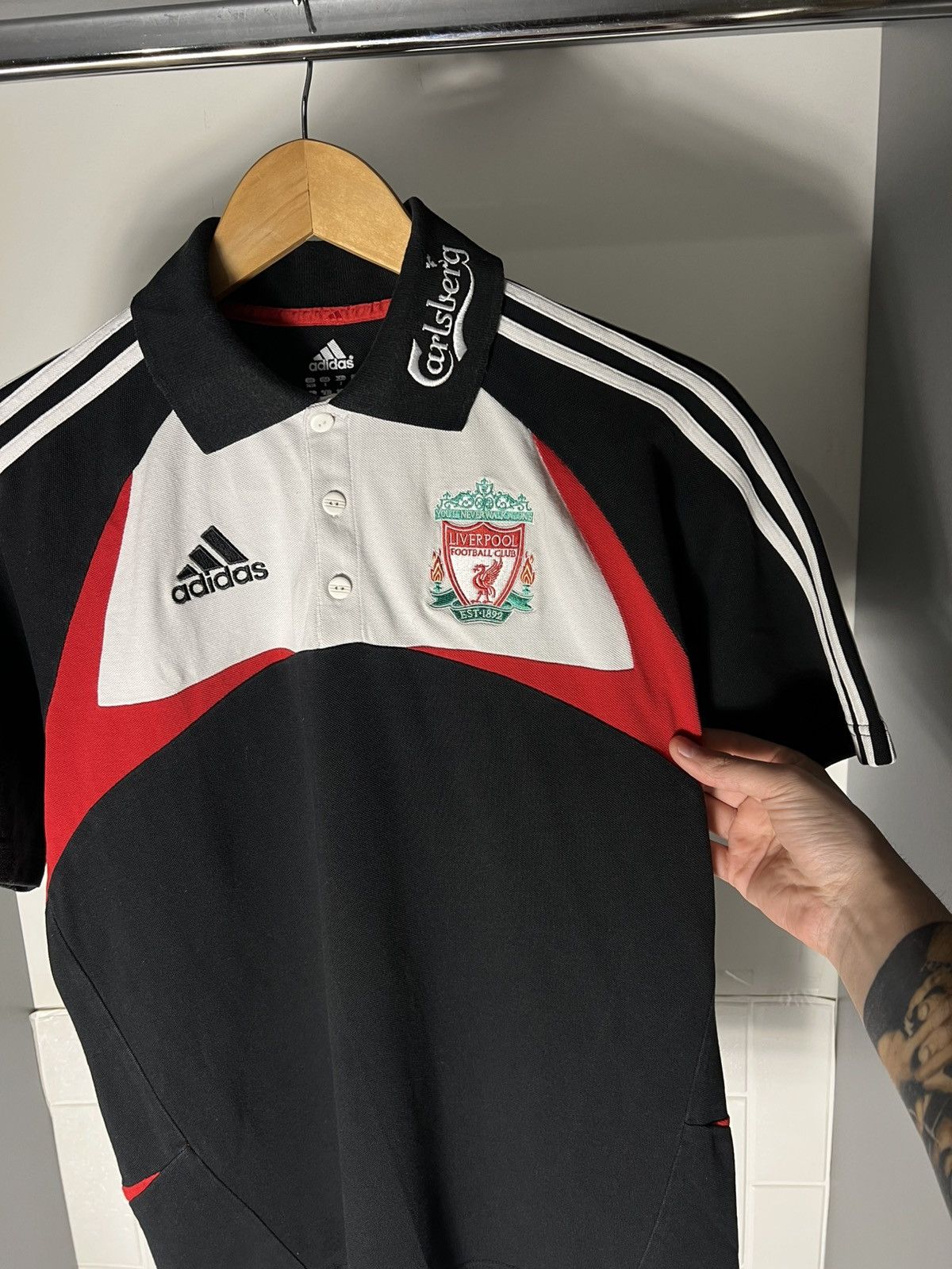 Adidas VINTAGE ADIDAS FC LIVERPOOL ENGLAND SOCCER JERSEY RETRO 90s Size US M / EU 48-50 / 2 - 13 Thumbnail