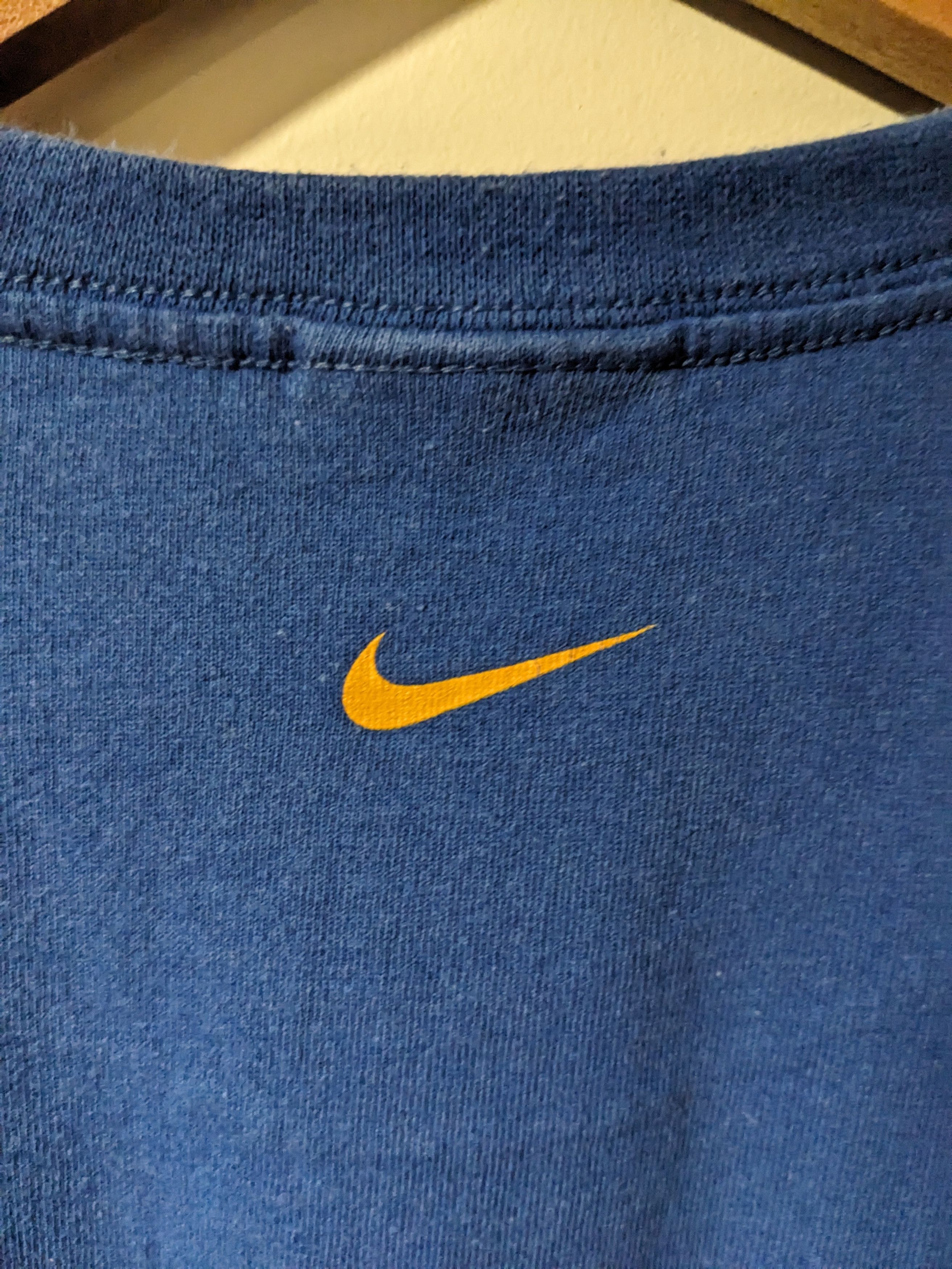 Nike × Vintage Vintage Y2K Nike Big Swoosh Center Logo Blue Large T-Shirt Size US L / EU 52-54 / 3 - 5 Thumbnail