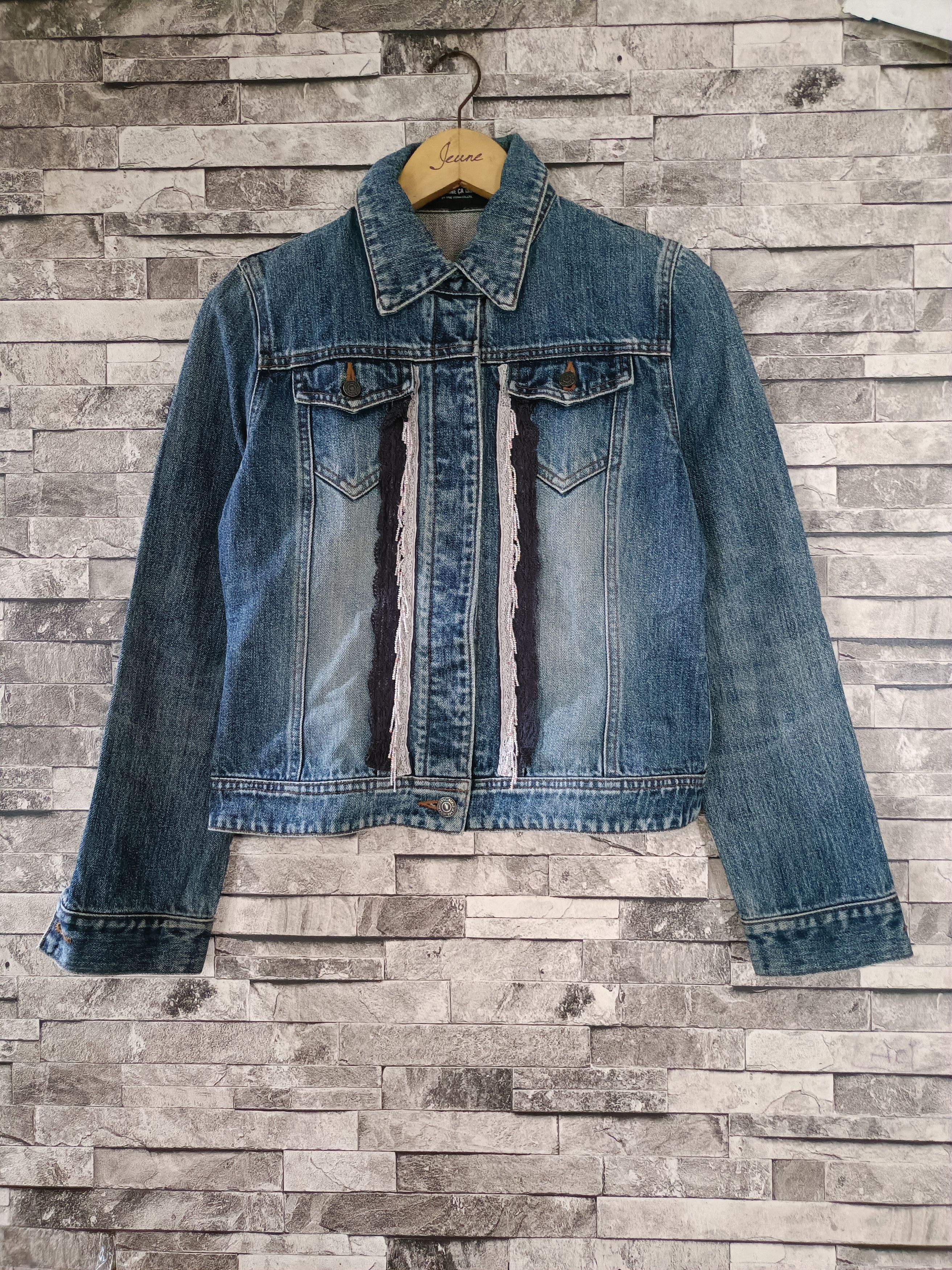 Comme Ca Ism Comme ca ism embellished denim jacket Size M / US 6-8 / IT 42-44 - 1 Thumbnail