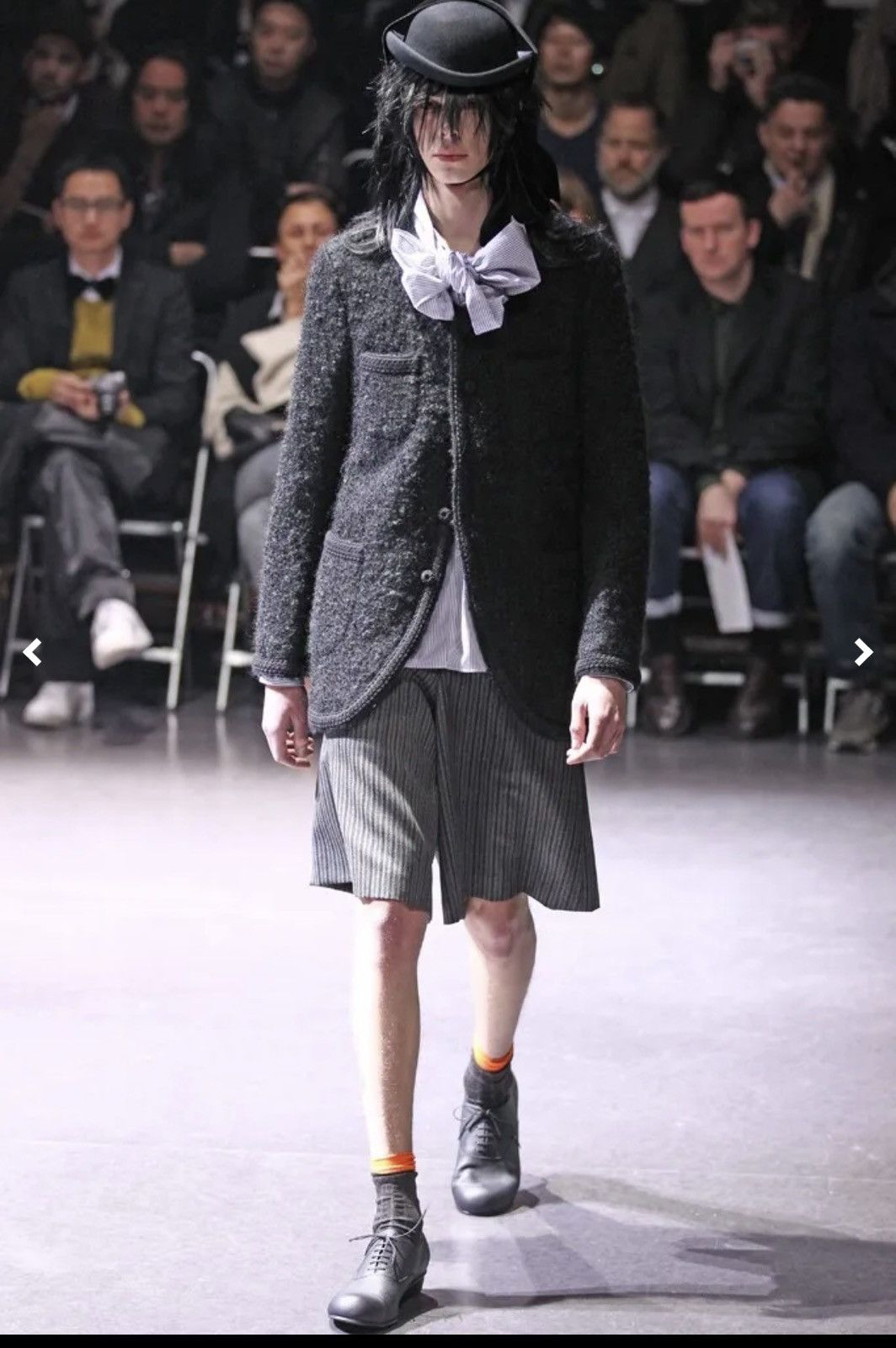 Comme des Garcons Homme Plus AW12 Pinstripe Wide Shorts Size US 28 / EU 44 - 6 Thumbnail