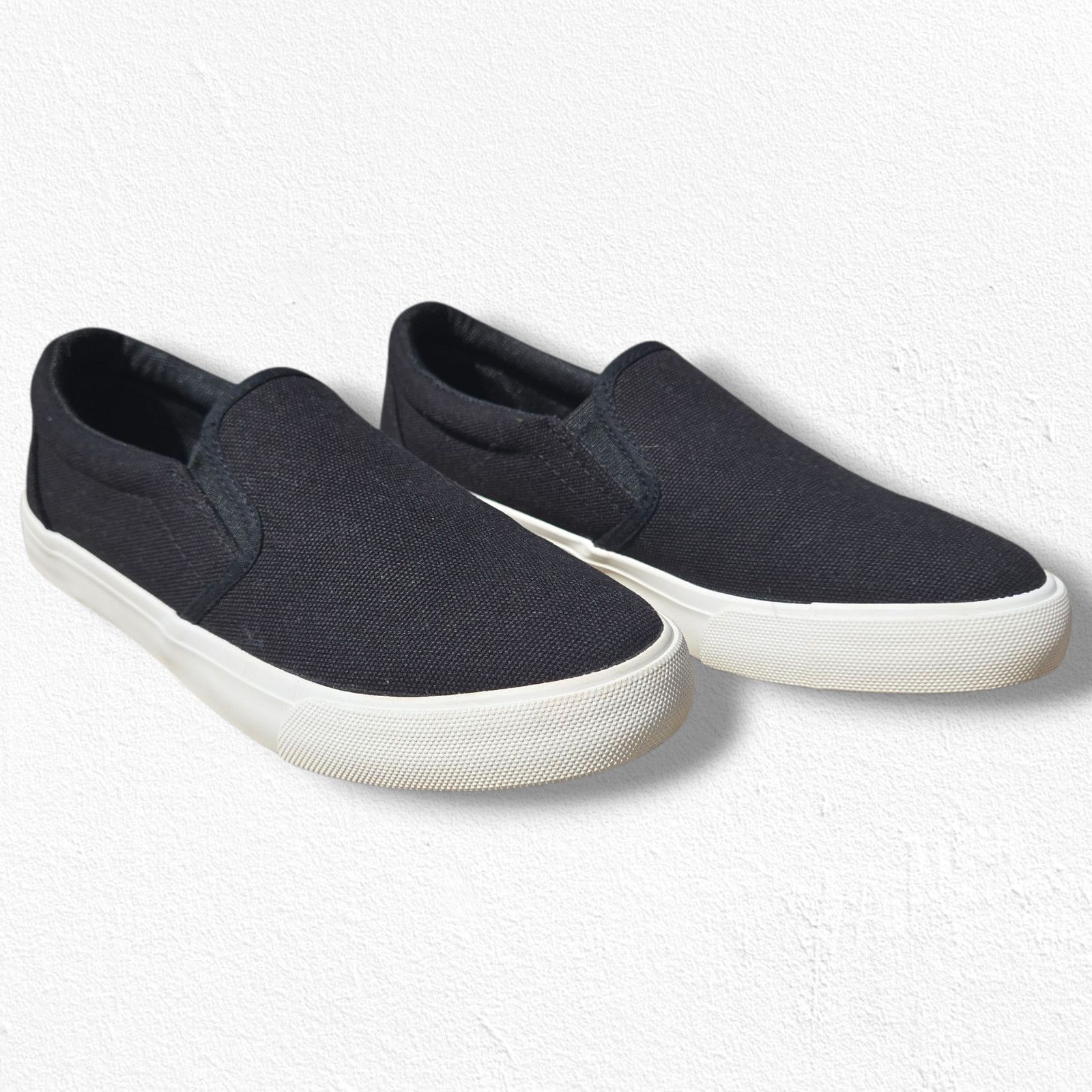 Other ShoeDazzle Lexy Black Canvas Slip-On Sneakers Womens Size 7 Size US 7 / IT 37 - 1 Thumbnail