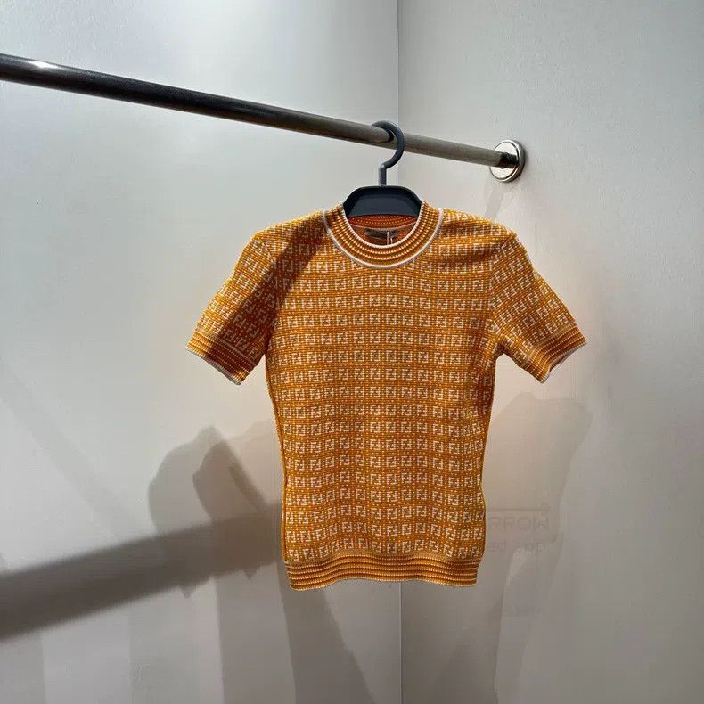 Fendi Fendi Jacquard Knit Short Sleeve with Double F Logo Size XXS / US 00 / IT 34 - 1 Thumbnail