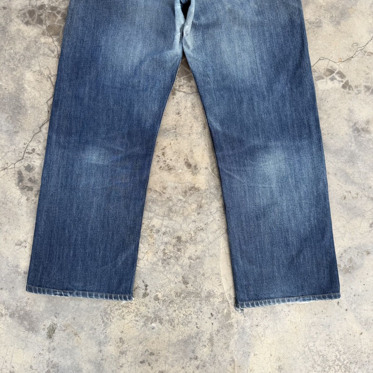 Levi's Vintage Clothing VINTAGE LEVI’S 512 FADED JEAN DENIM PANTS Size US 33 - 9 Thumbnail