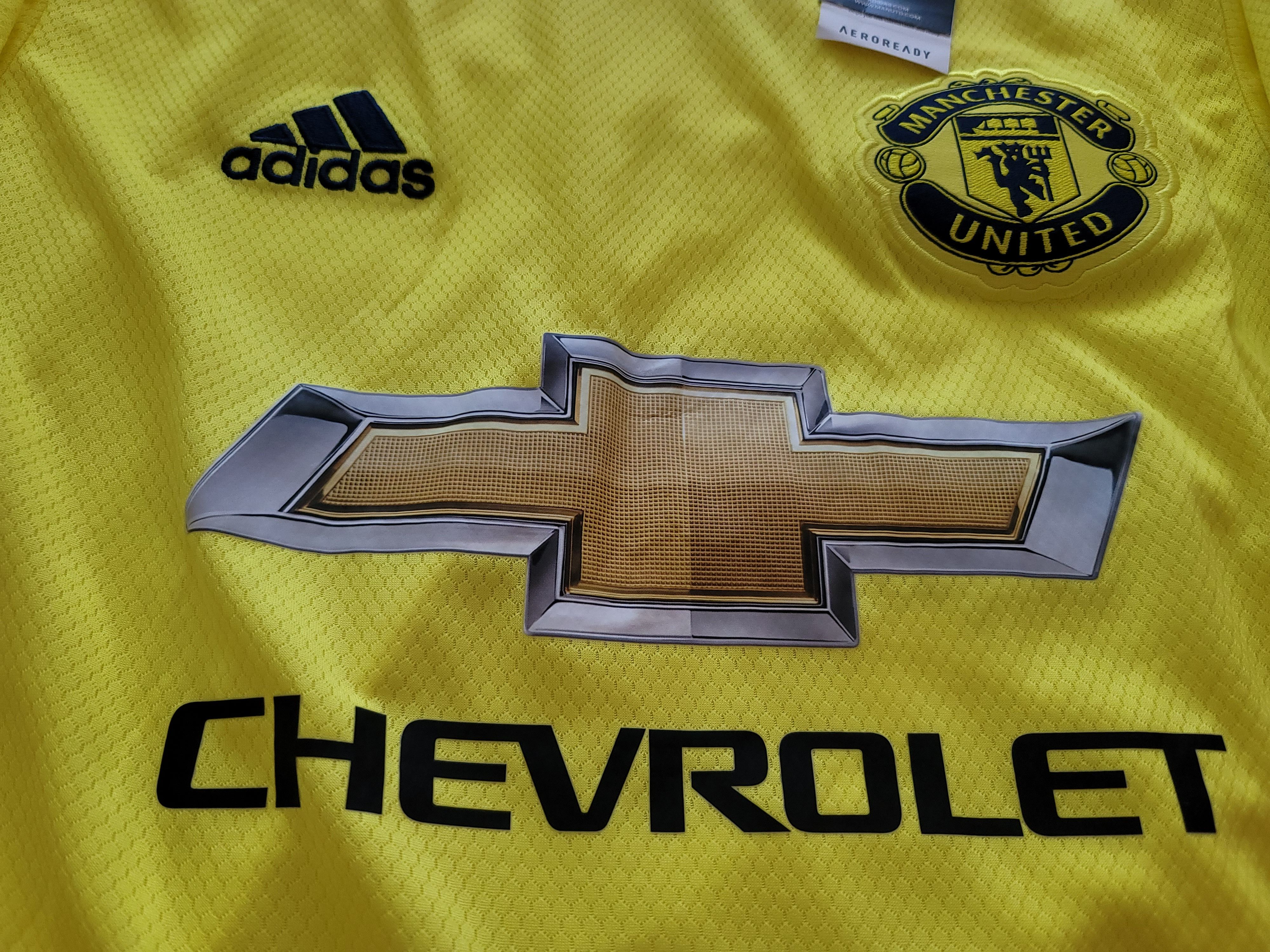 Other Manchester United Football jersey Keeper 2020-21 Small BNWT Size US S / EU 44-46 / 1 - 3 Thumbnail