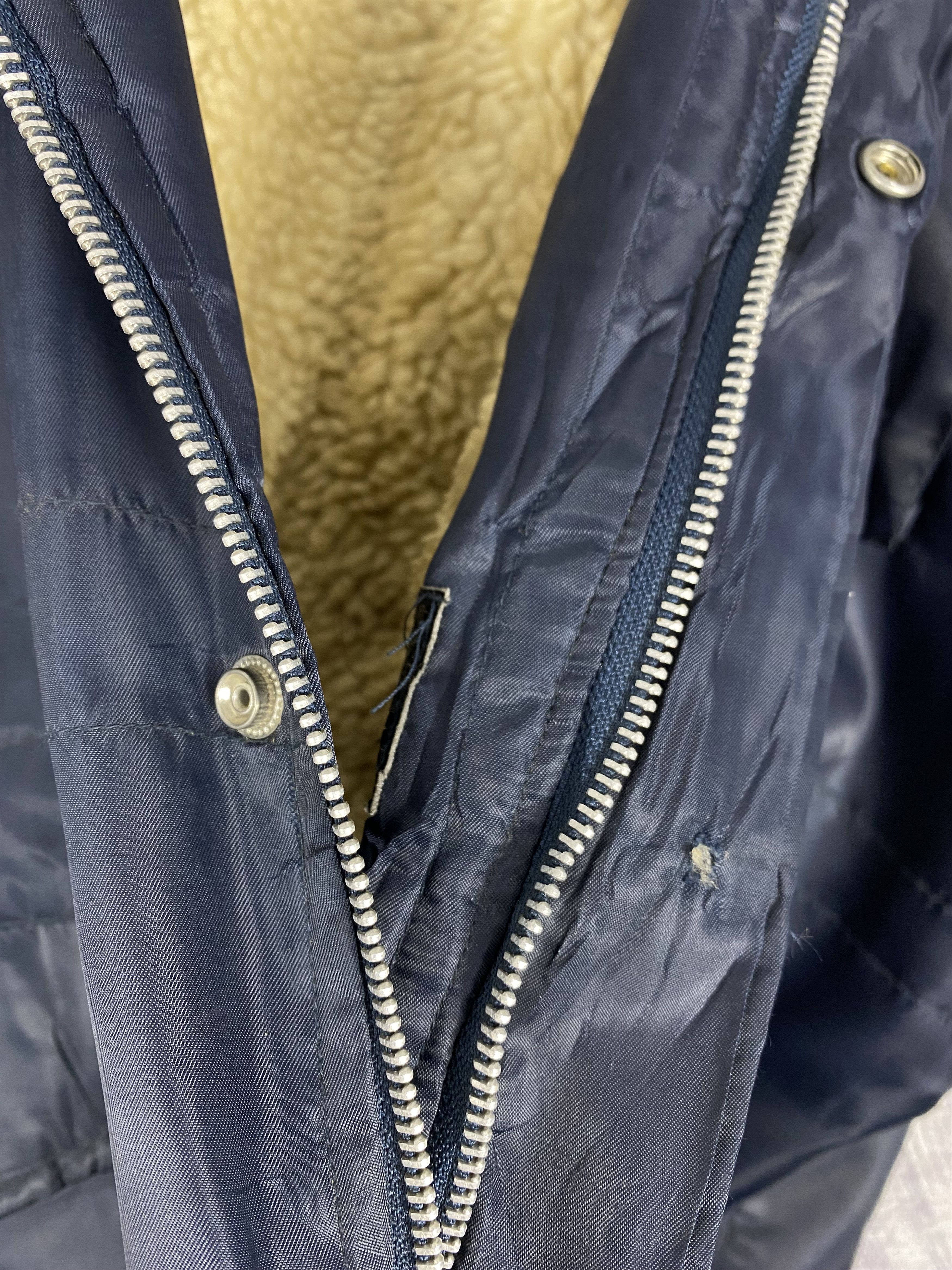 Japanese Brand Vintage White Bird Fleece Lining Multi Pocket Warm Jacket Size US L / EU 52-54 / 3 - 11 Thumbnail