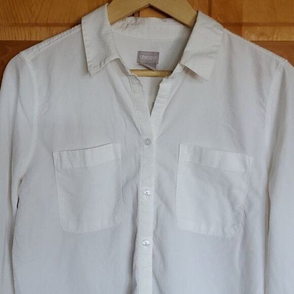 Vintage Chico's Embellished Vneck Button Down Long Sleeve Sz 1 (M) B Size M / US 6-8 / IT 42-44 - 2 Thumbnail